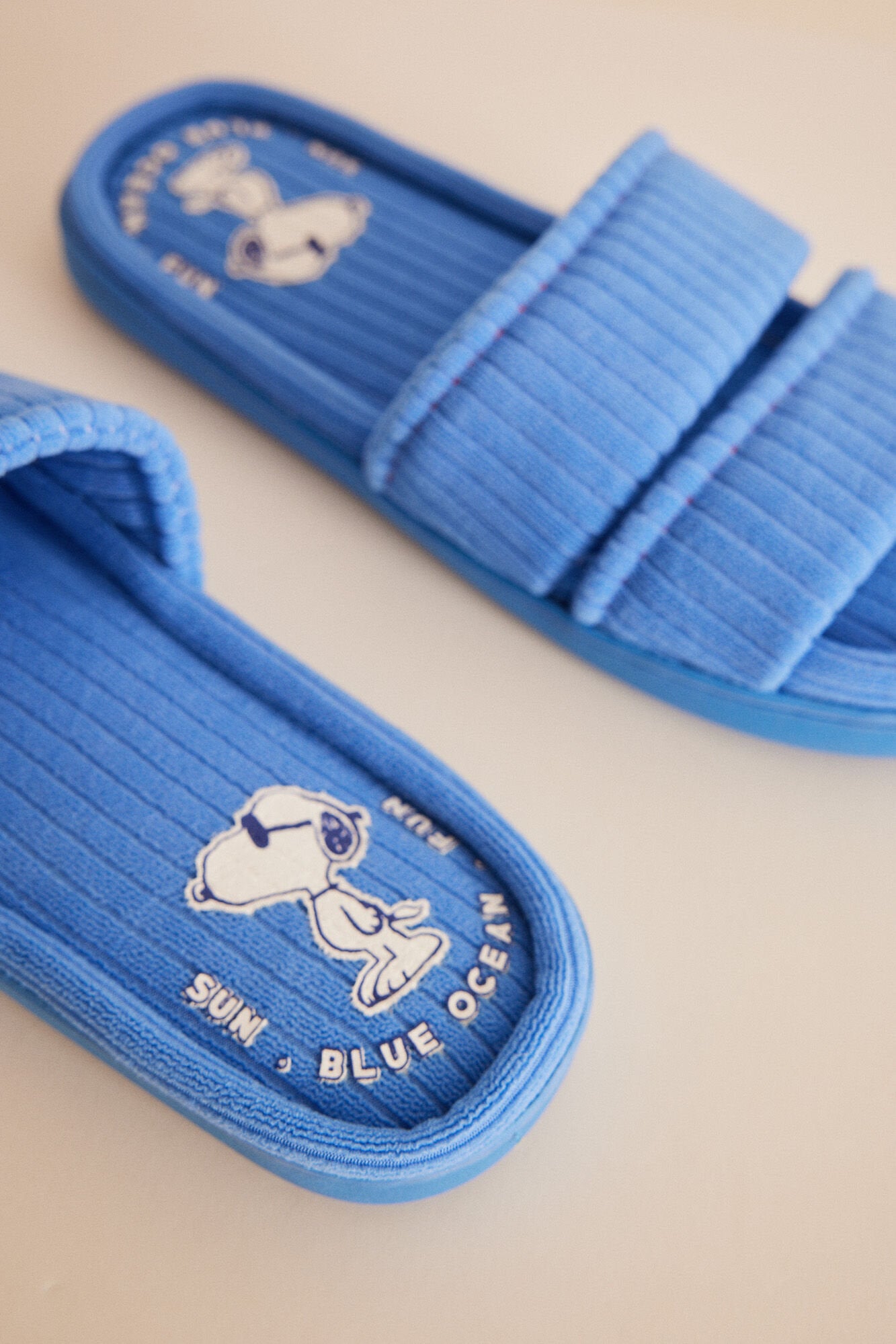 Medium Blue Open Shower Slippers_4997621_15_04