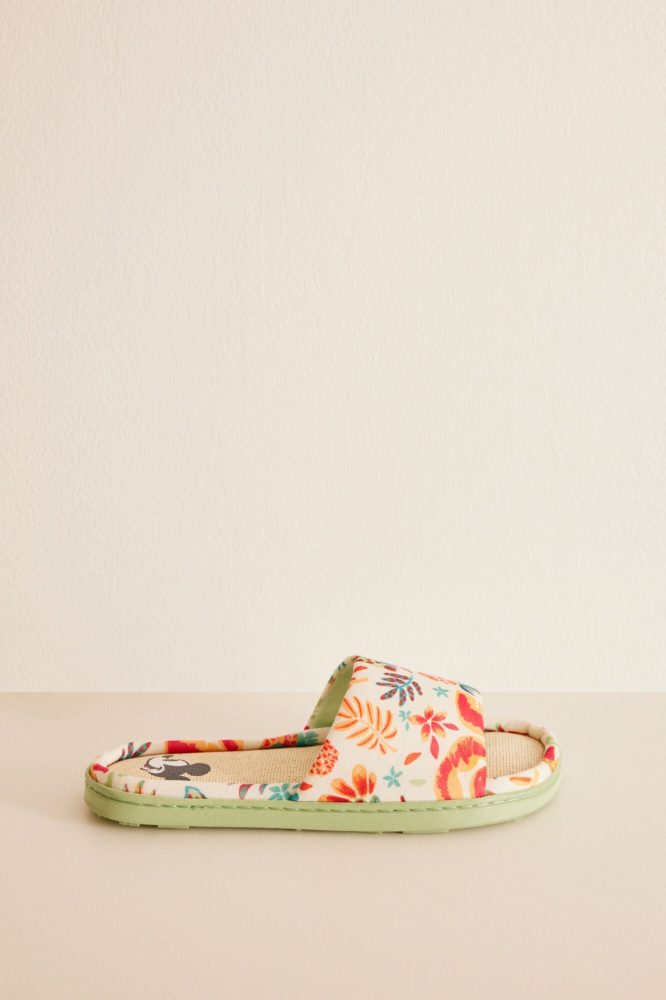 Multicoloured Open Shower Slippers_4997622_98_02