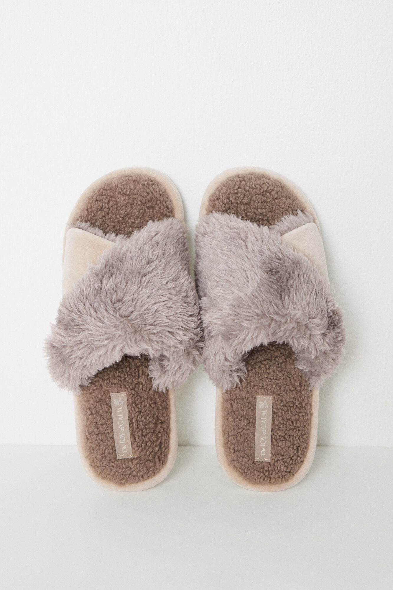 Women Secret_Open House Slippers with Brown Fur_4999672_37_04