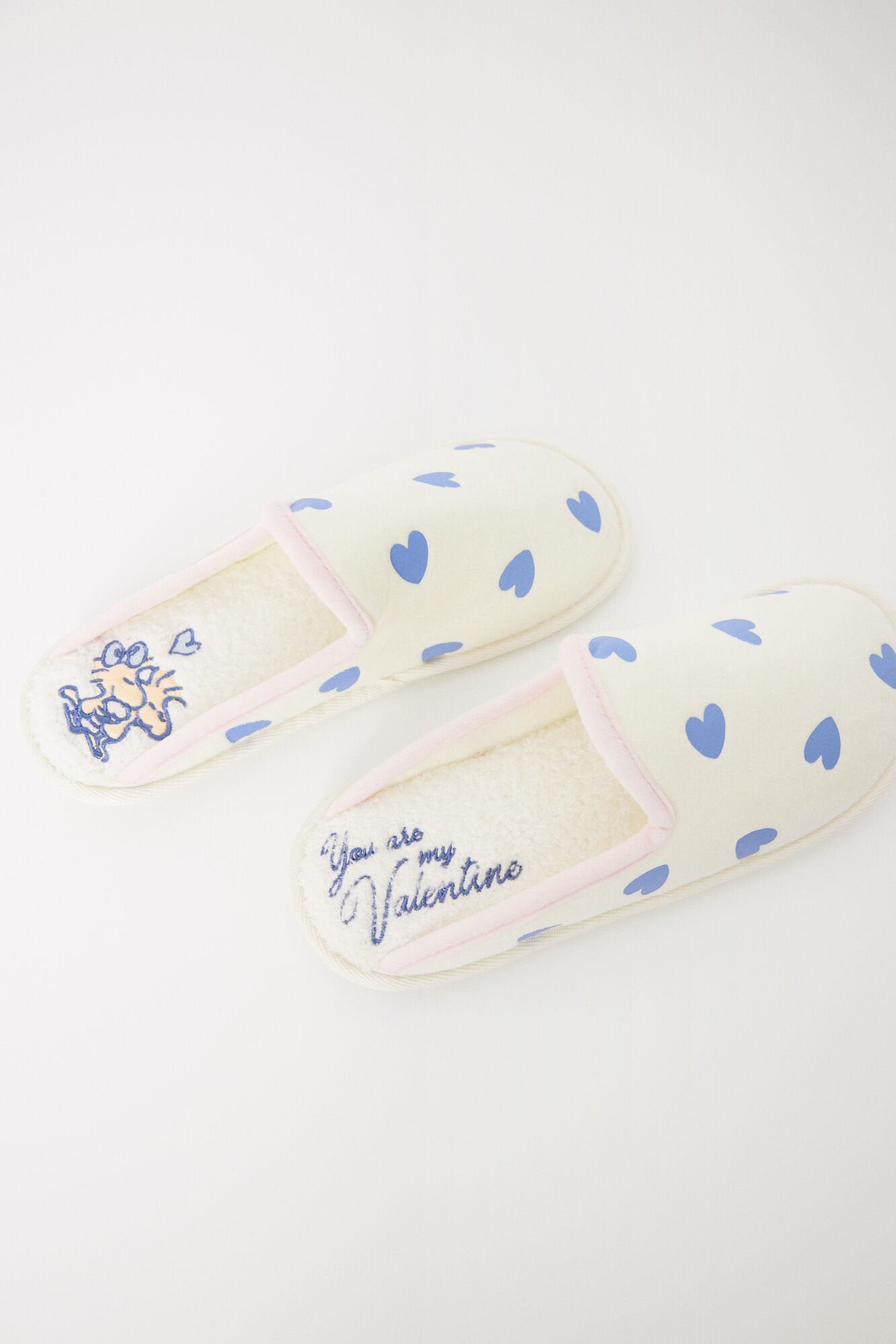 Women Secret_Velour Heart Slippers_4999683_96_05