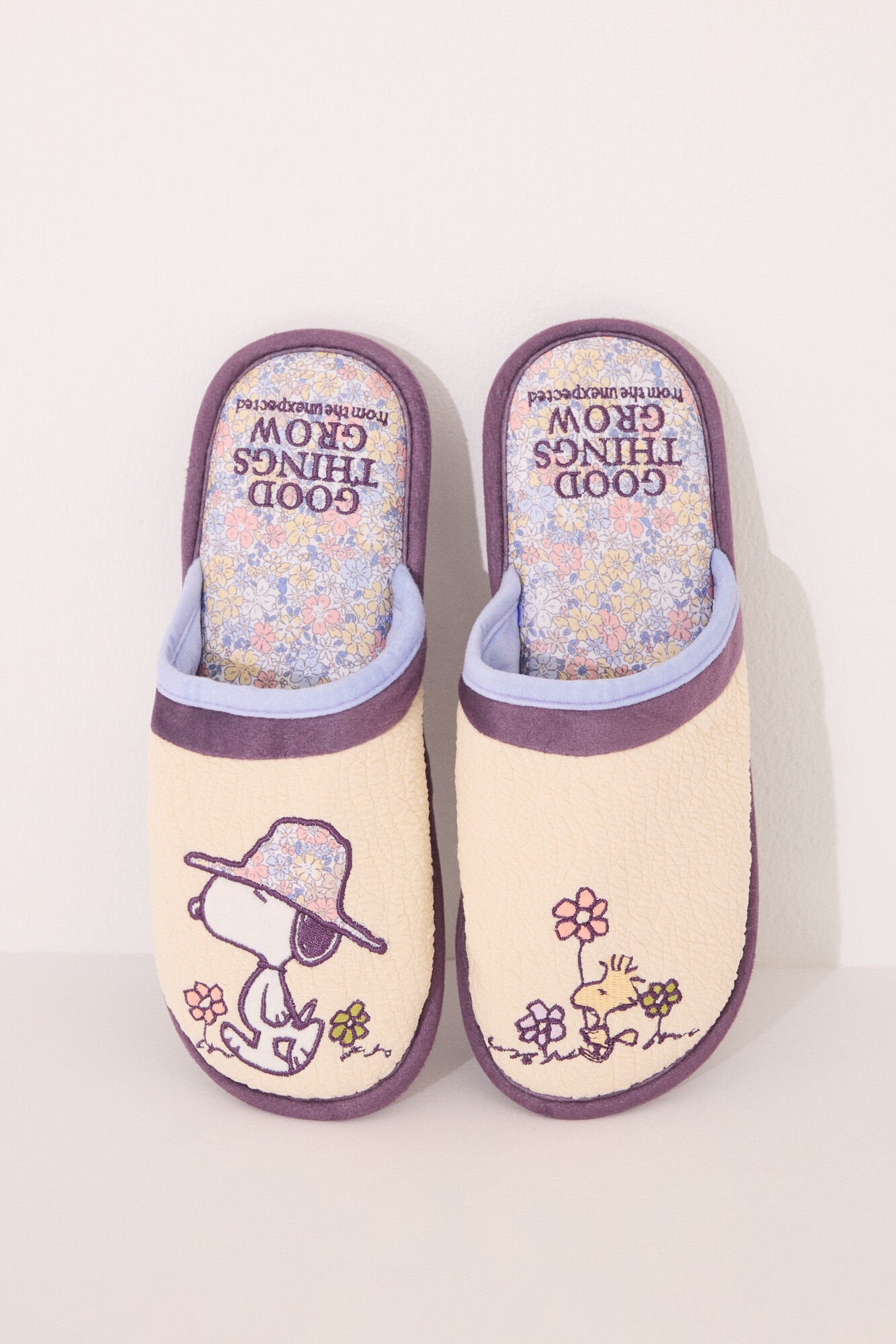 Women Secret_Snoopy Yellow Slippers_4999685_96_04