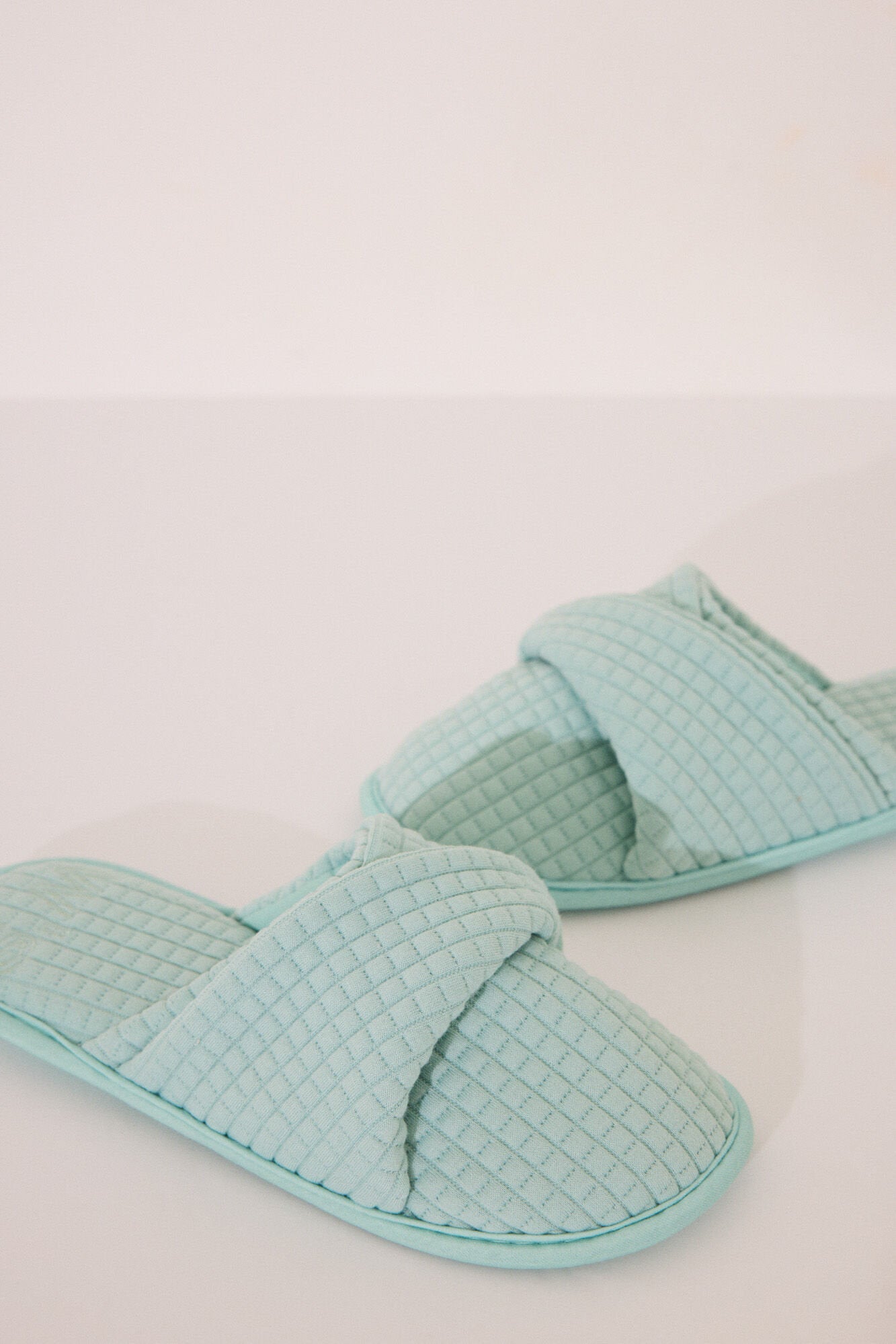 Women Secret_Blue Padded Slippers_4999698_12_01