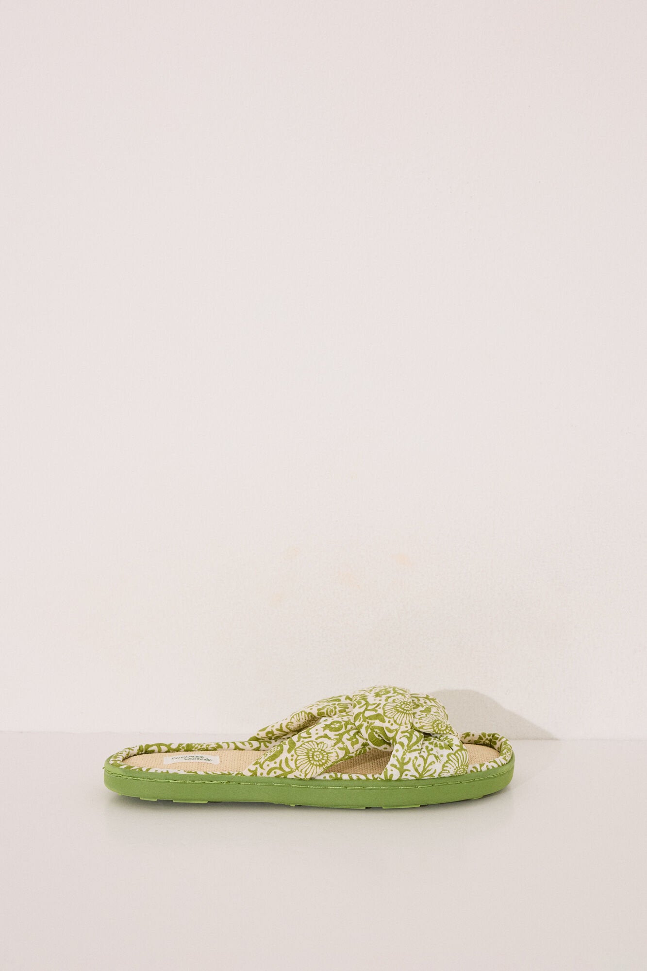 Women Secret_Green Raffia Knotted Upper Slippers_4999704_21_05