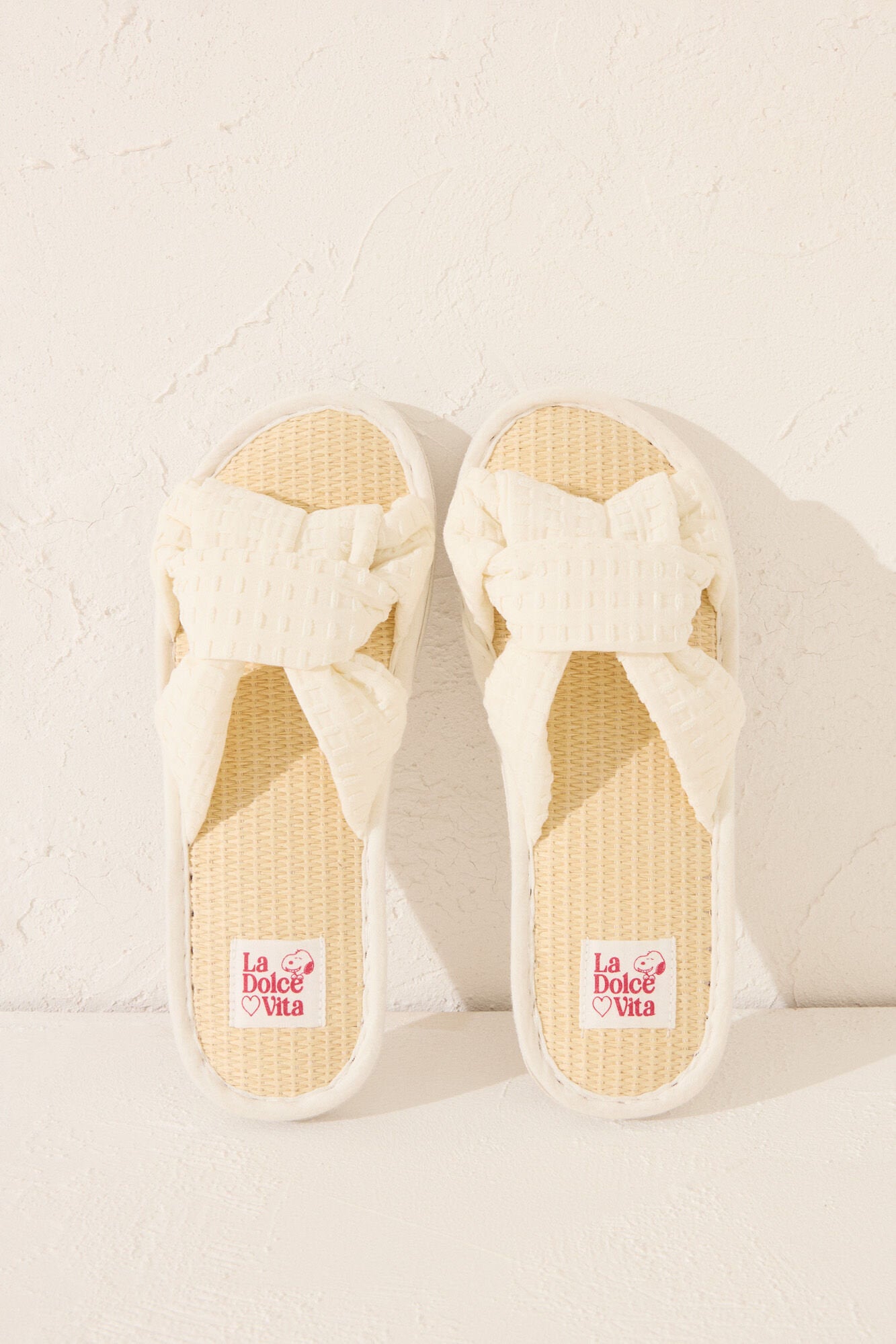 Women Secret_Snoopy Raffia Slippers_4999709_99_03