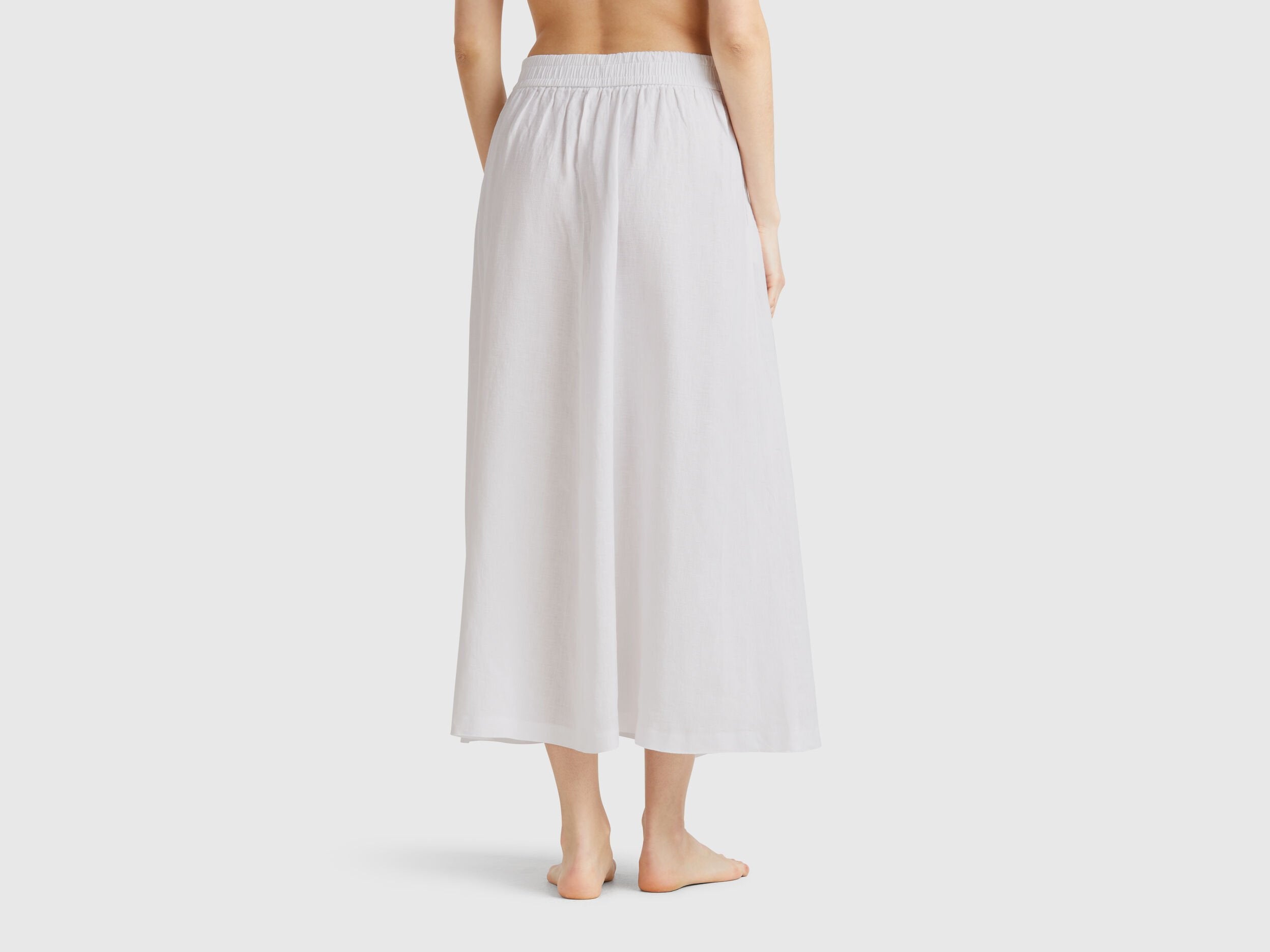 Benetton_Long Skirt in Pure Linen_4AGHD004L_101_03