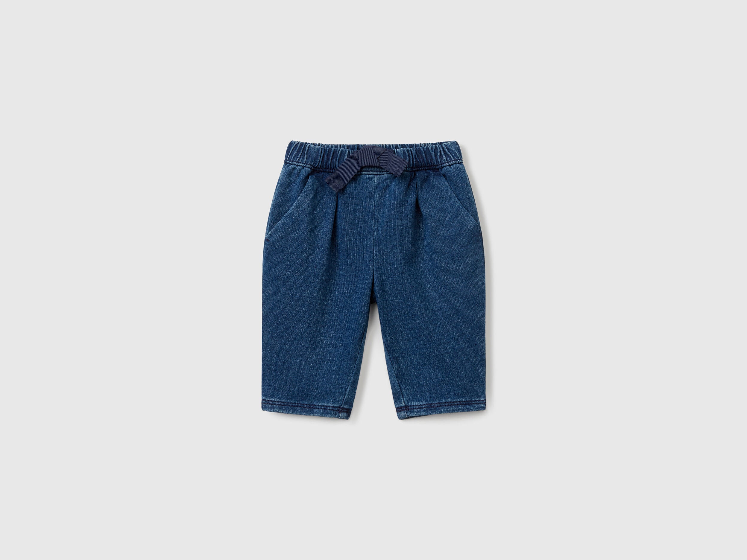 Benetton_Denim Look Trousers with Drawstring_4BAYAF01H_901_01