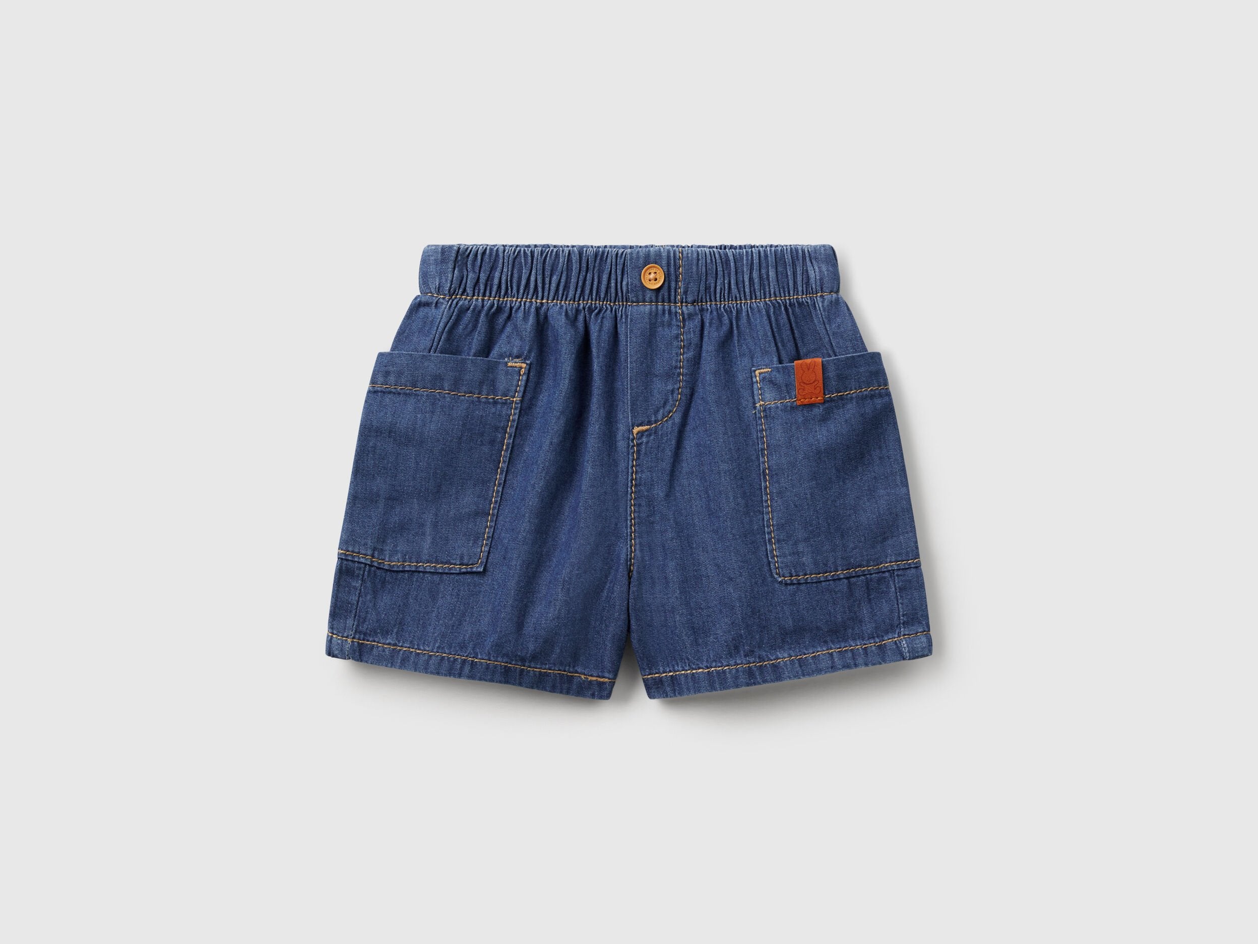 Benetton_Light Denim Shorts_4DHJA900W_901_01