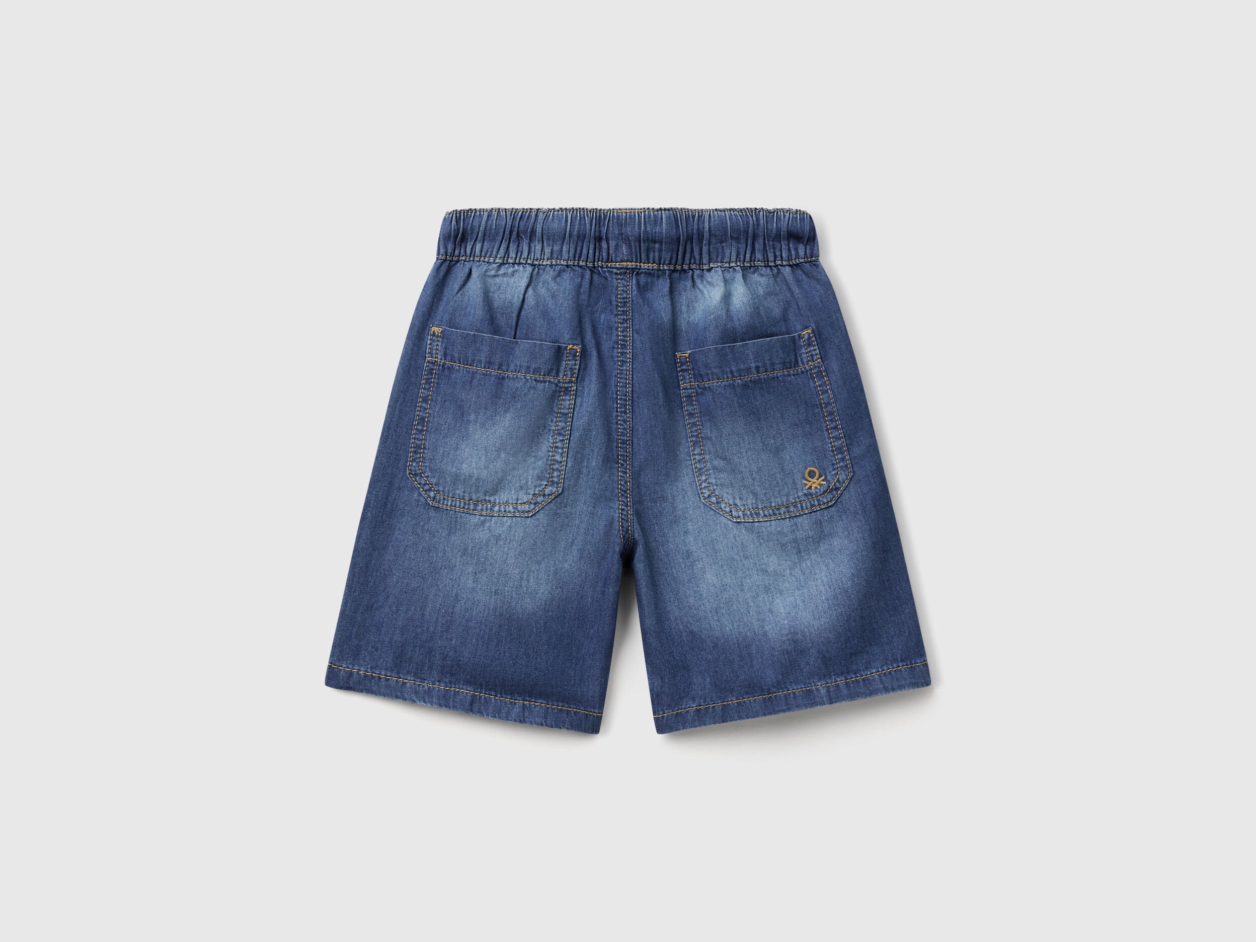 Benetton_Chambray Bermudas with Drawstring_4DHJG9034_901_02