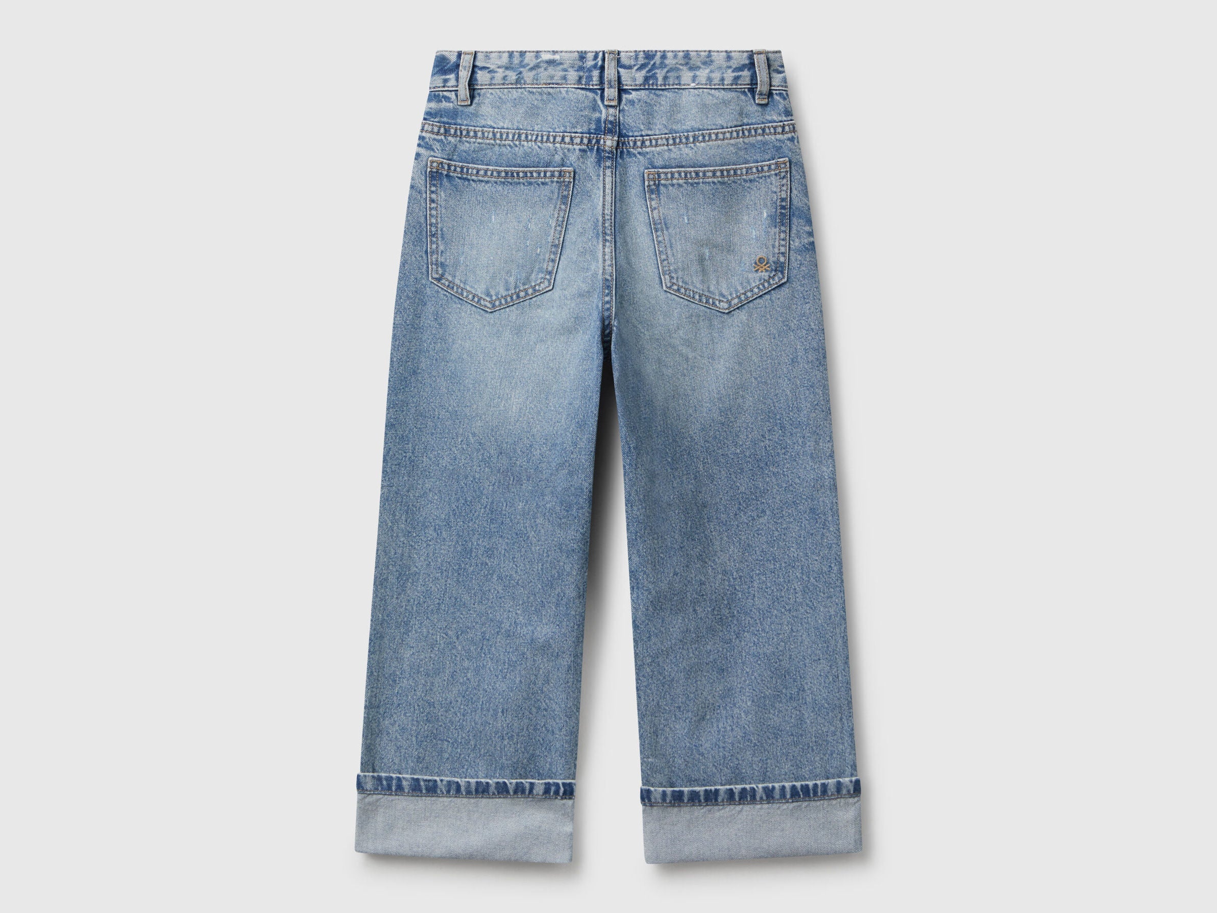 Benetton_Light Blue_Straight Jeans with Cuffs_4DW2CE04J_902_02