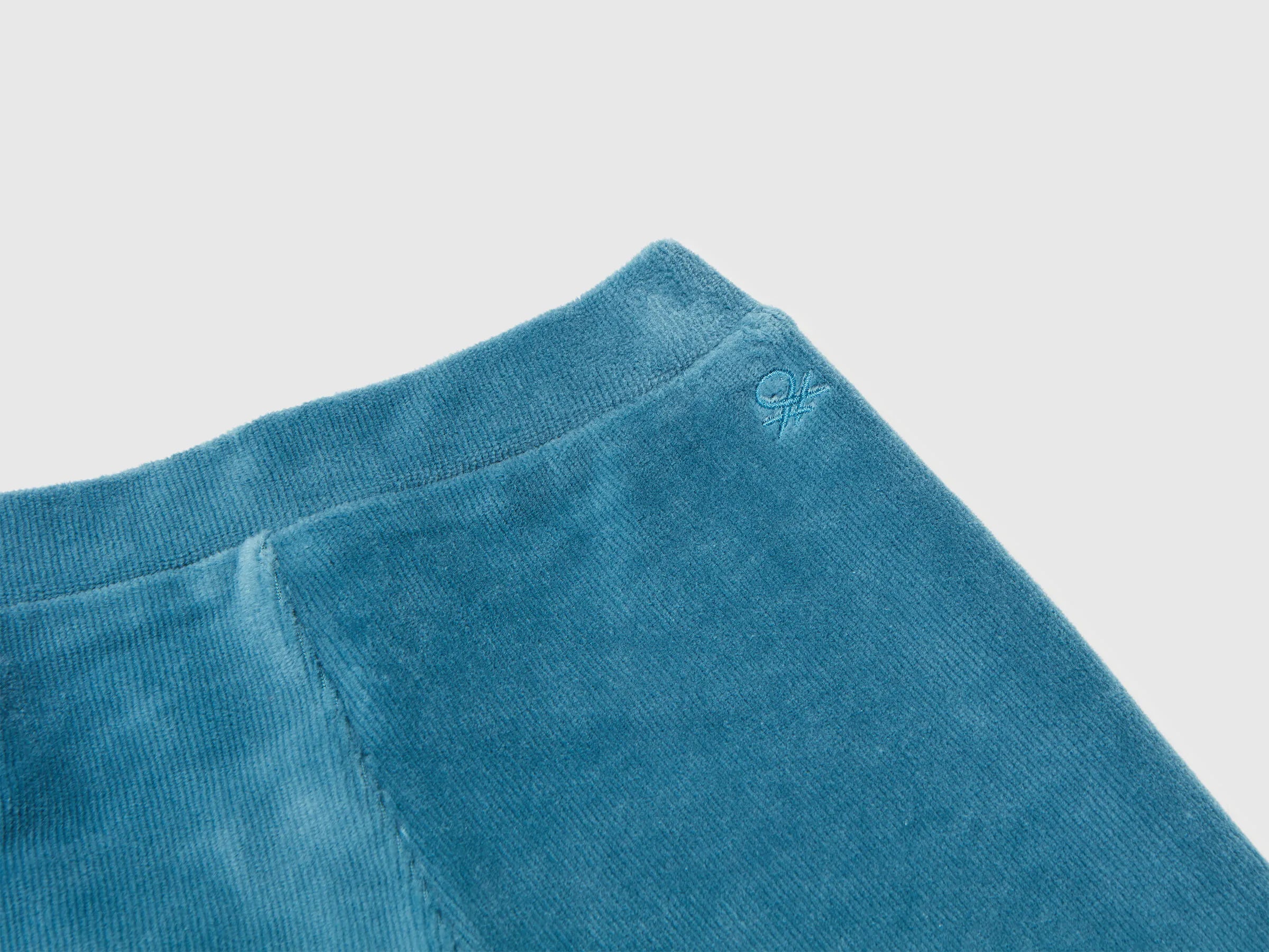 Benetton_Turquoise_Wide Chenille Trousers_4DZBGF01E_2H6_03