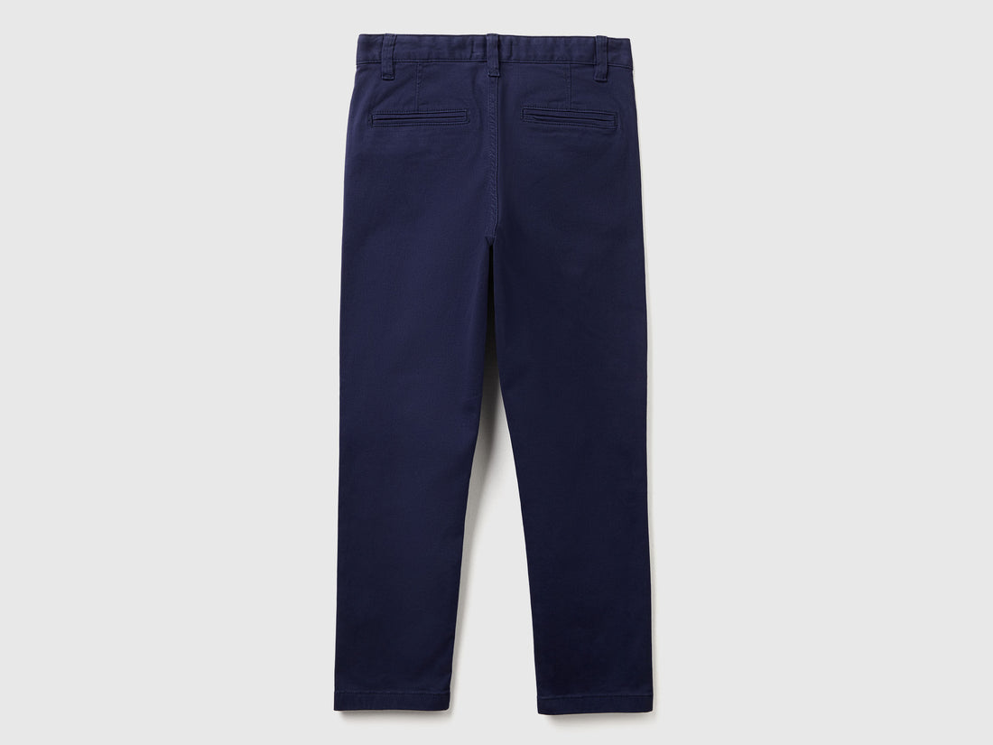 Benetton_Dark Blue_Slim Fit Chinos in Stretch Cotton_4HM6CF04X_252_02