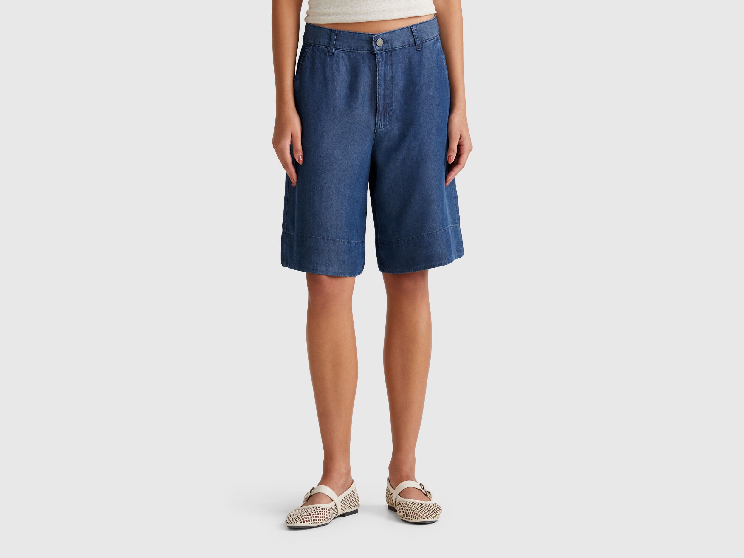 Benetton_Bermudas in Chambray_4KHND9020_901_01
