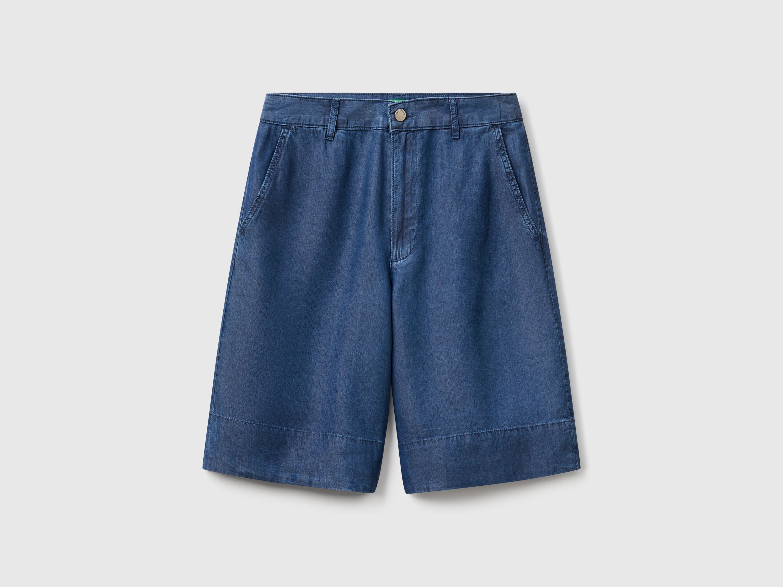 Benetton_Bermudas in Chambray_4KHND9020_901_04