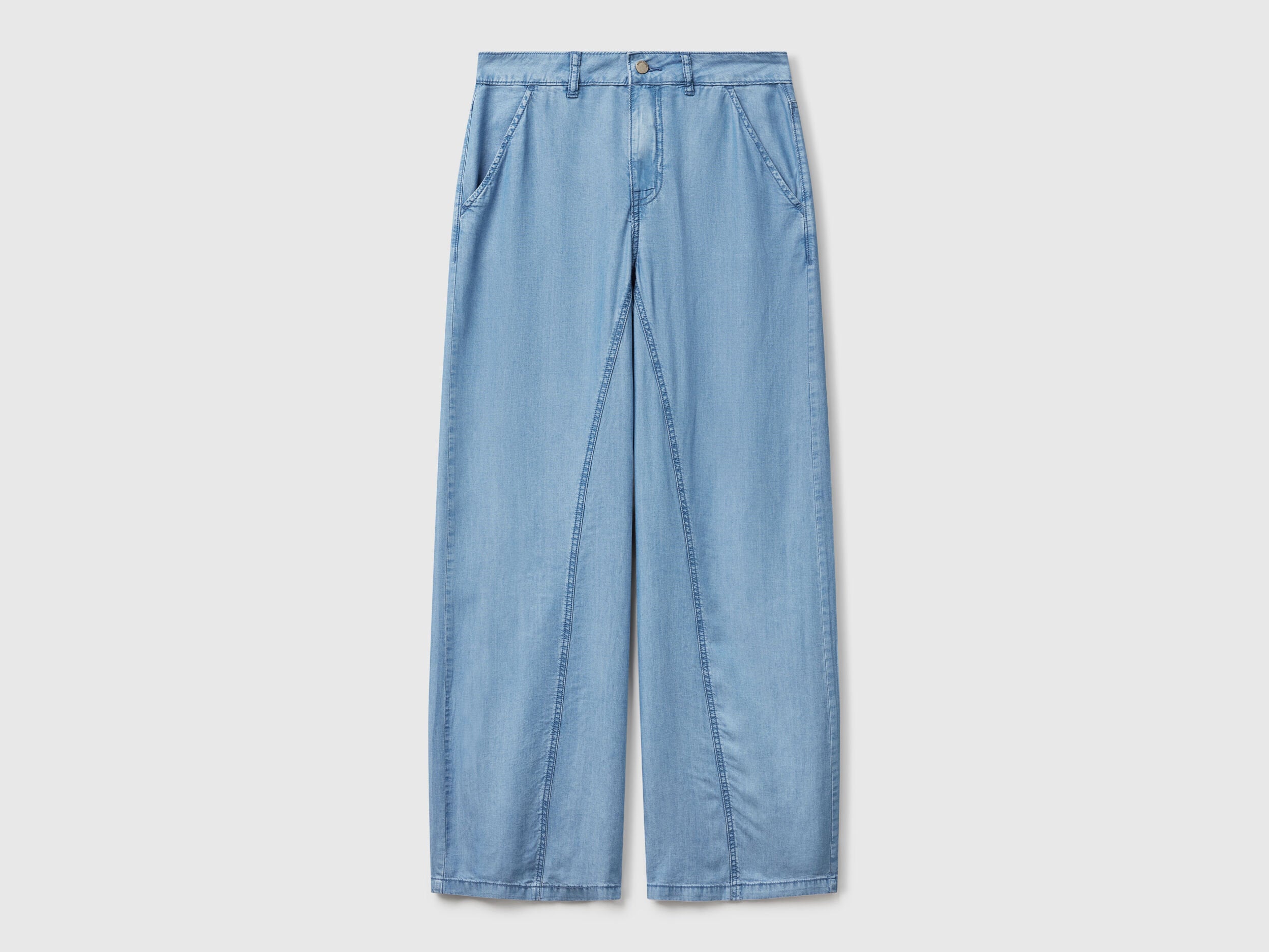 Benetton_Wide Trousers in Chambray_4KHNDF09L_902_04