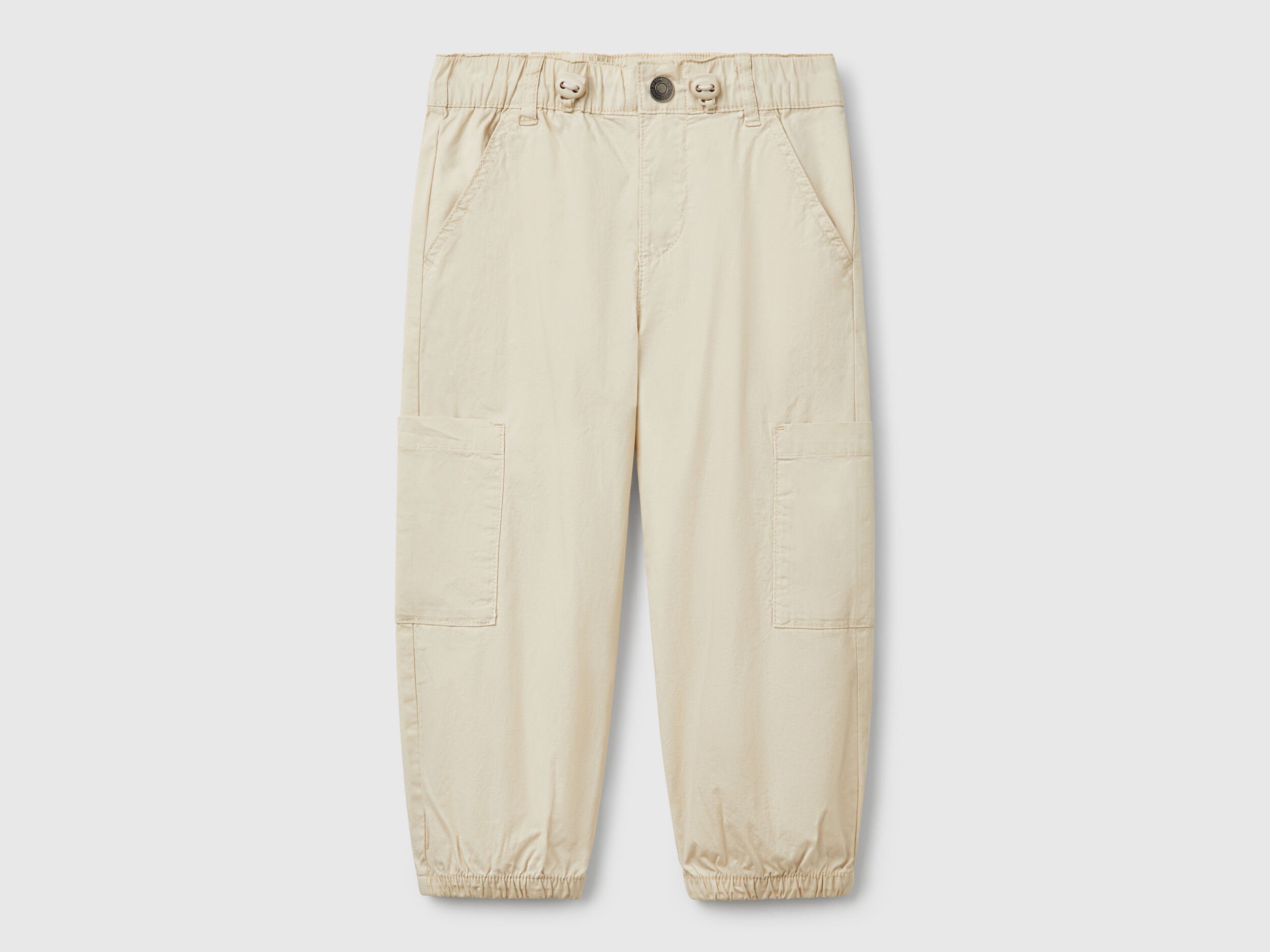 Benetton_Parachute Trousers in Stretch Cotton_4L2VGF01R_152_01