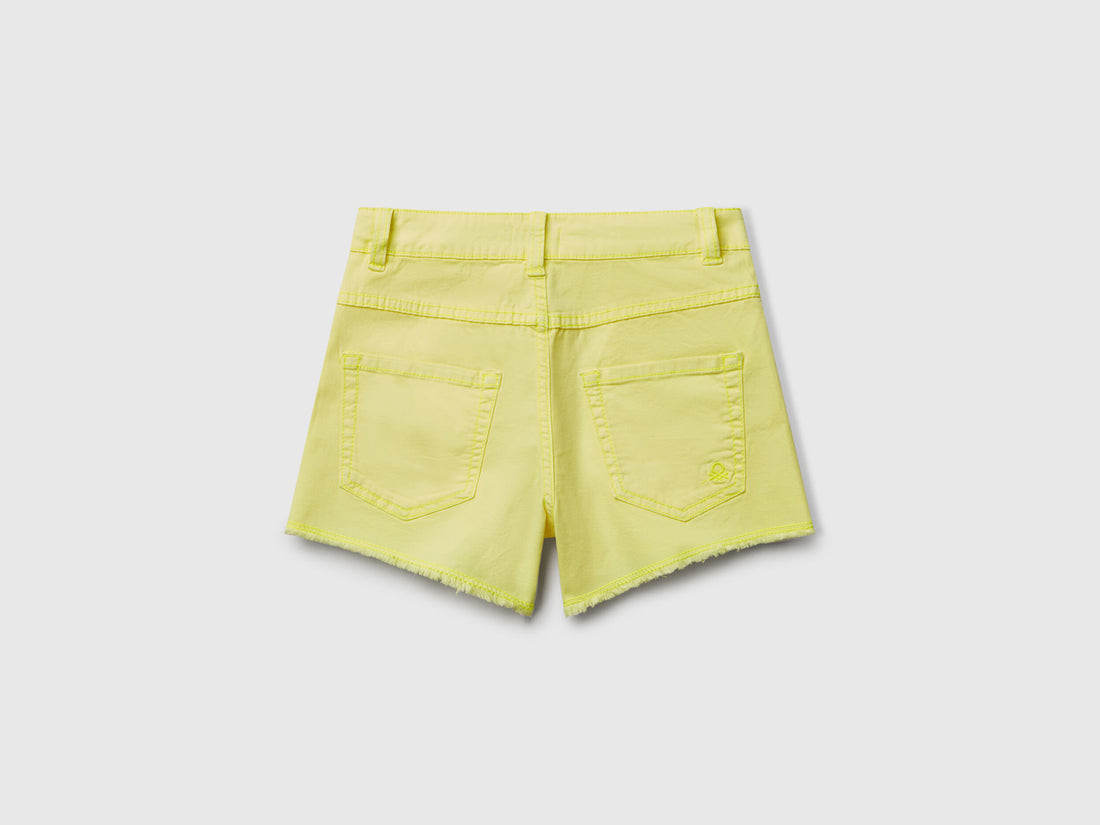 Benetton_Five Pocket Shorts_4O69C9040_901_02