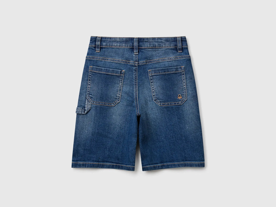 Benetton_Straight Fit Denim Bermudas_4PORC903I_901_02