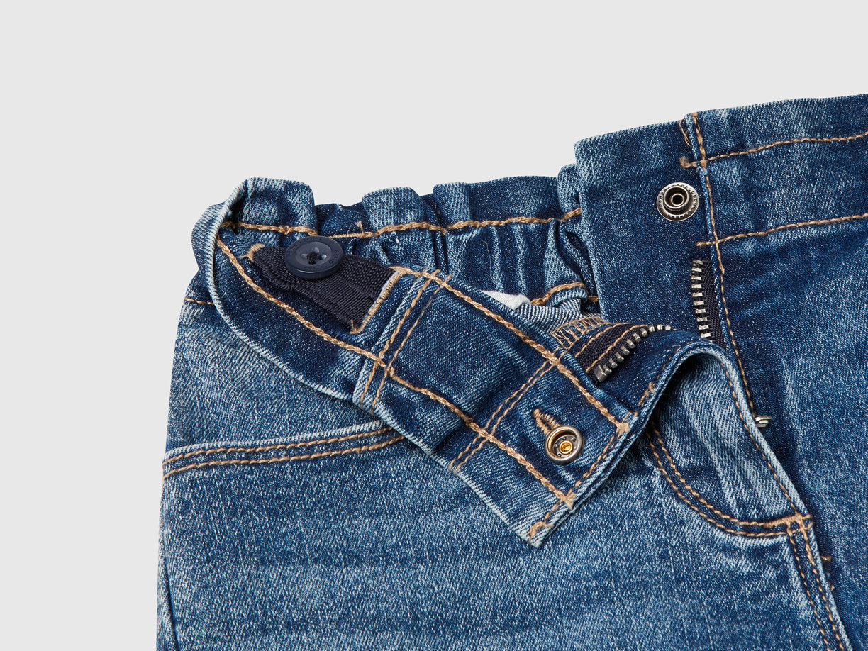 Benetton_Paperbag Jeans Shorts_4PORG902H_901_03