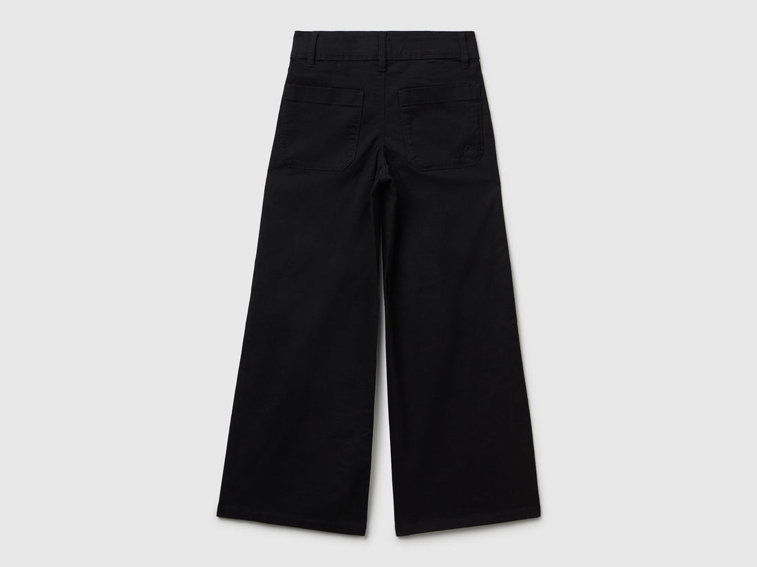 Benetton_Black_Wide Trousers in Stretch Cotton_4RHPCE04A_100_02