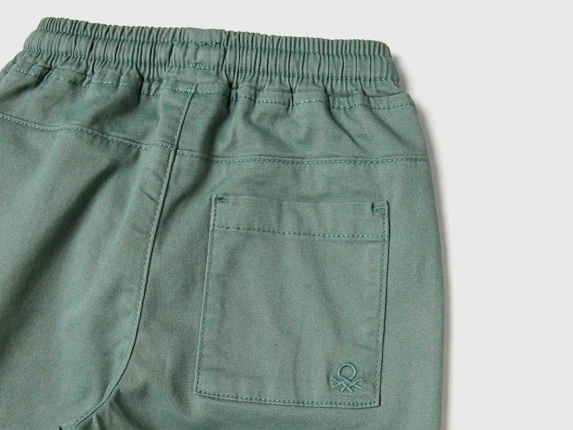 Benetton_Military Green_Stretch Cotton Joggers with Drawstring_4RHPGF021_075_03
