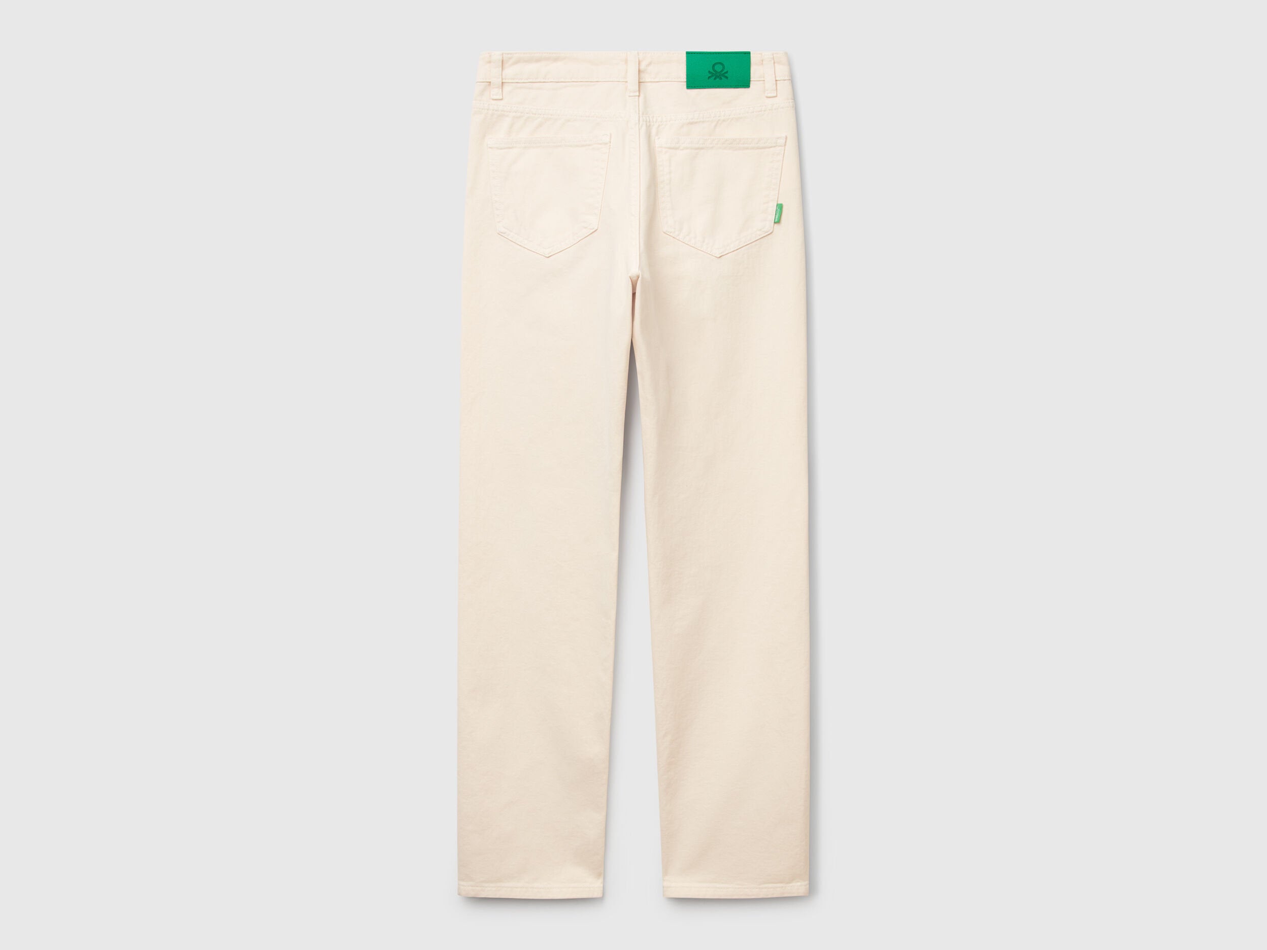 Benetton_Straight Leg Jeans_4RZVDE00J_0R2_05