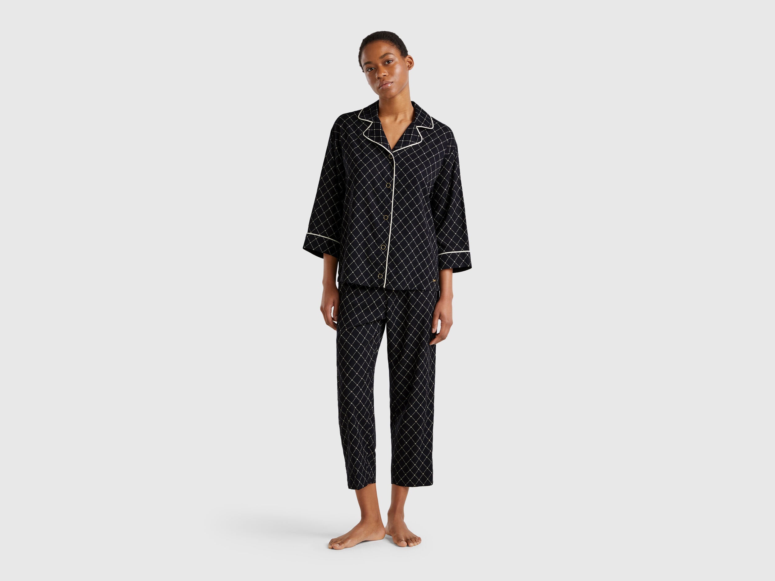 Benetton_Flowy Pyjamas with Print_4T3U3P00R_76L_01