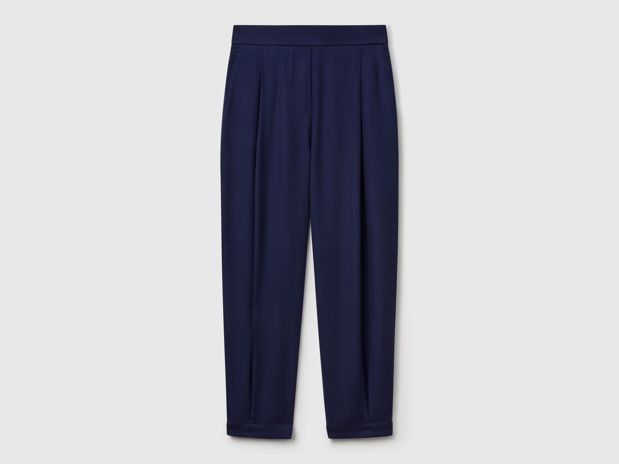 Benetton_Flowy Trousers with Pleats_4T91DF08L_252_04