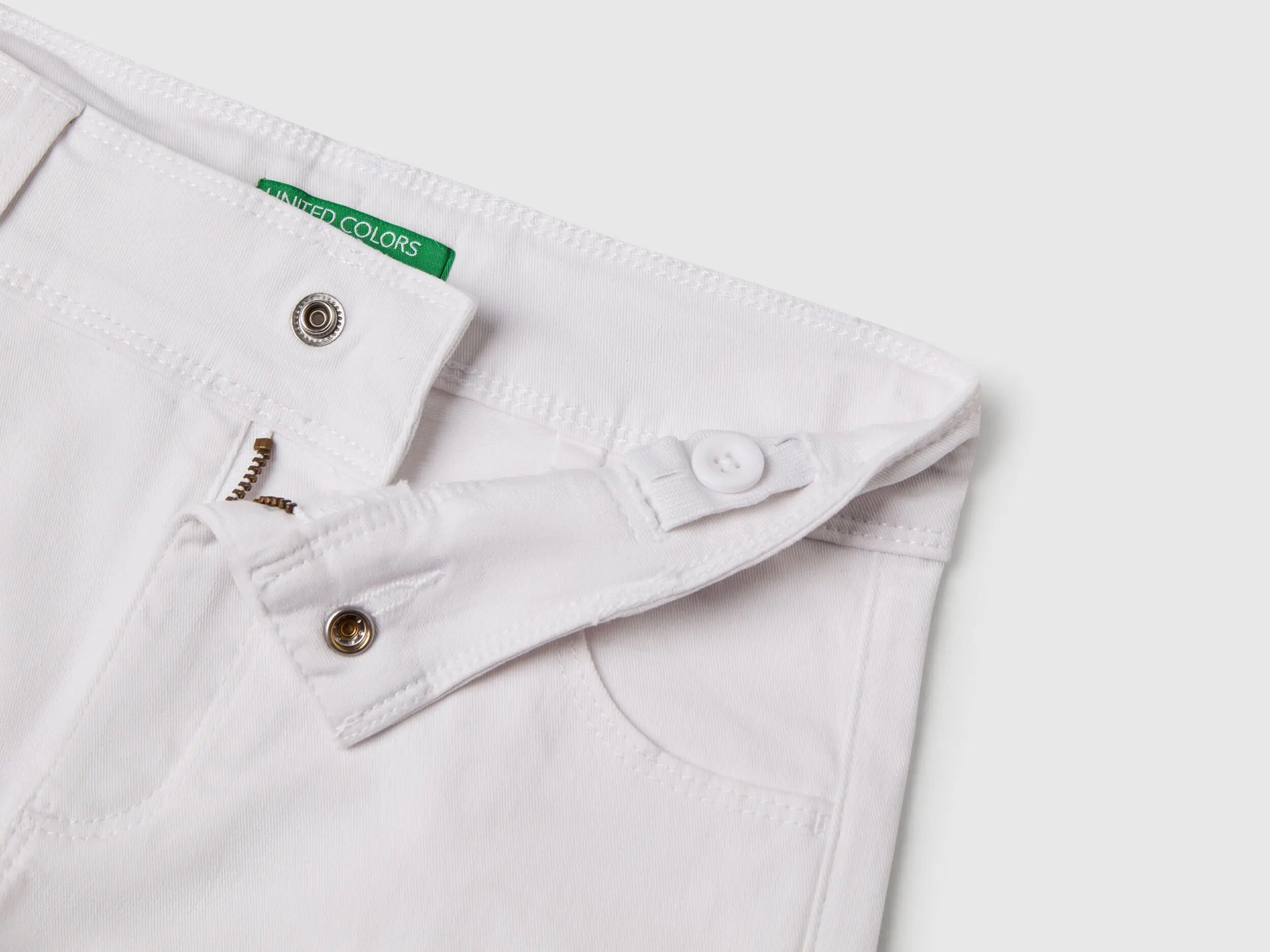 Benetton_Trousers with Wide Leg_4TCGCE03X_101_03