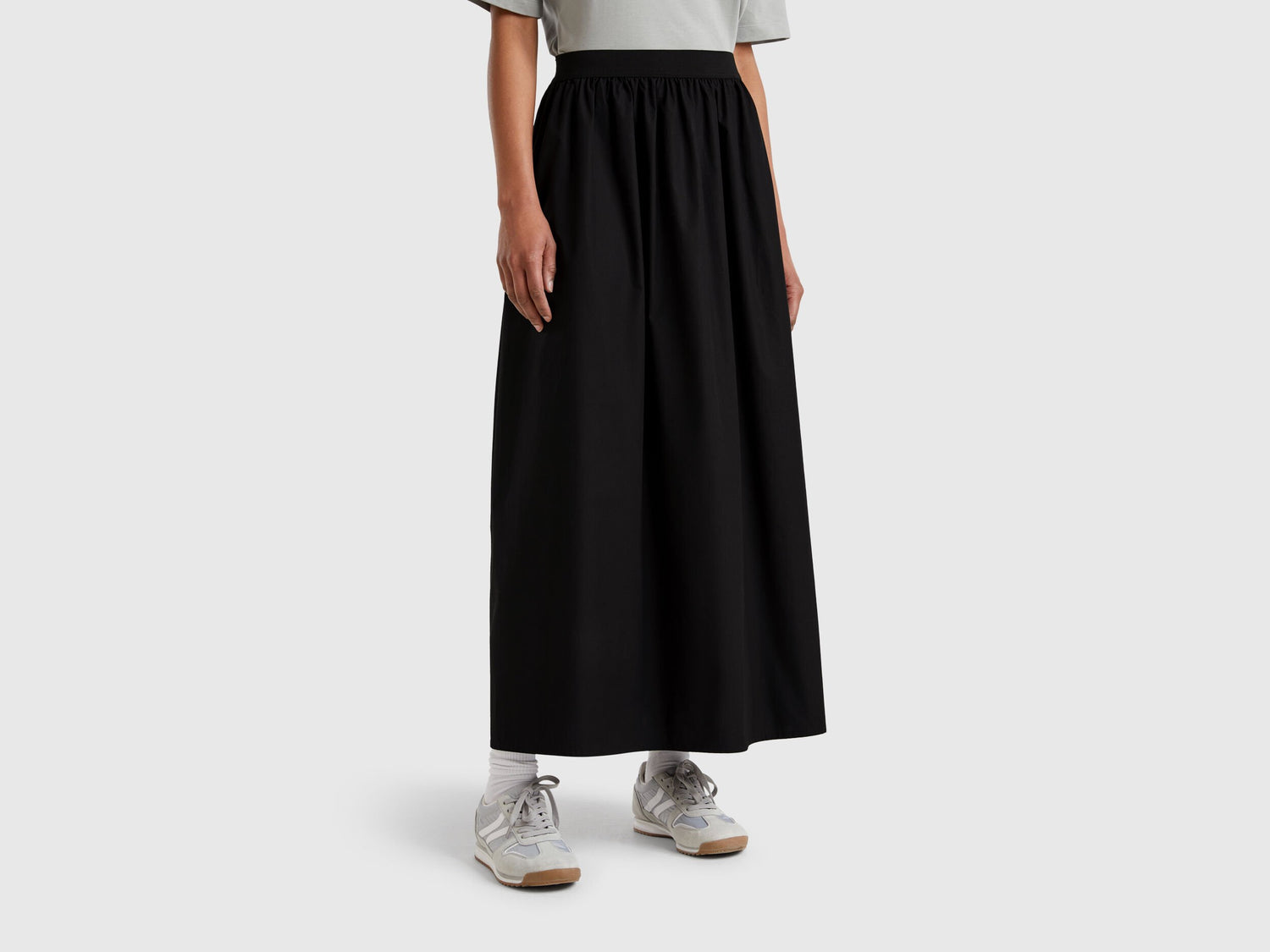 Benetton_Midi Skirt_4TPUD004I_100_02