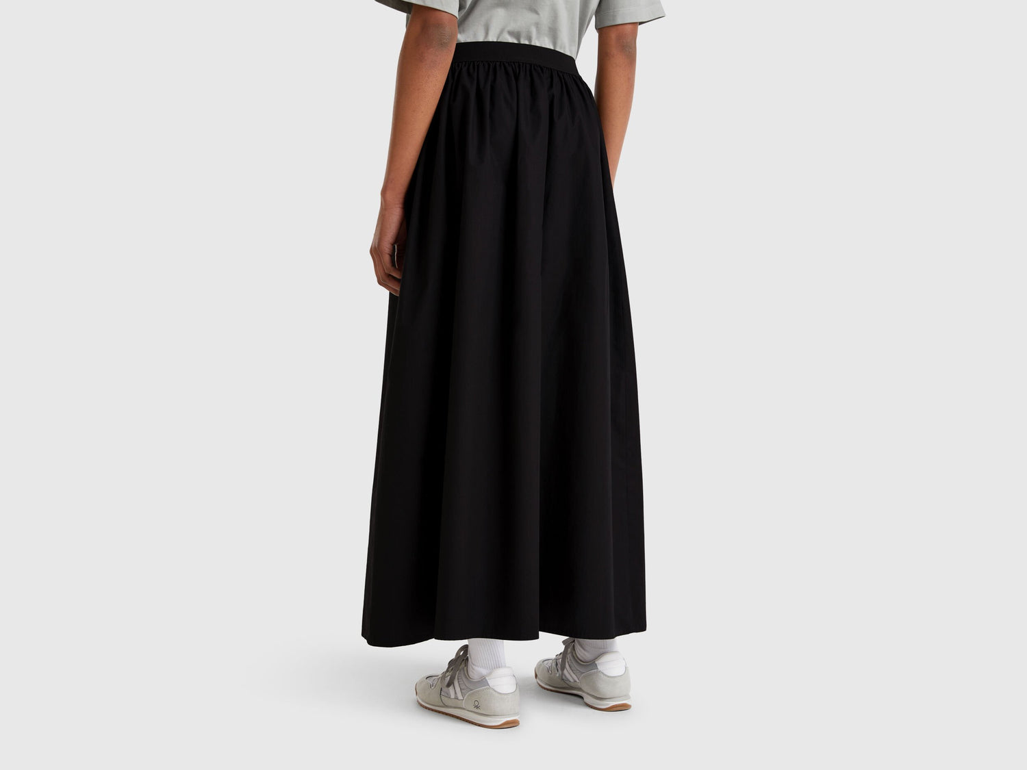 Benetton_Midi Skirt_4TPUD004I_100_03