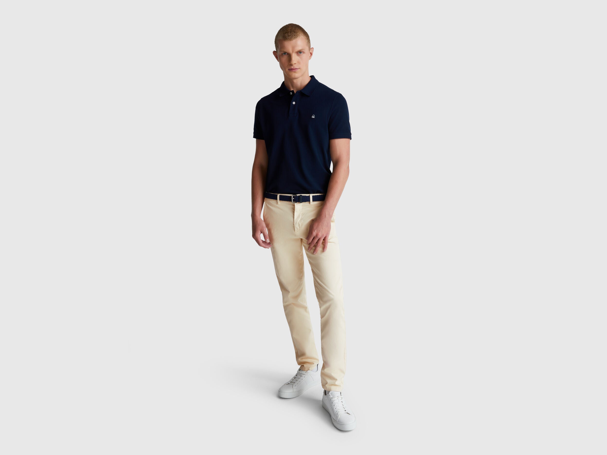 Benetton_Beige_Slim Fit Cotton Chinos_4TZYUF04P_152_01