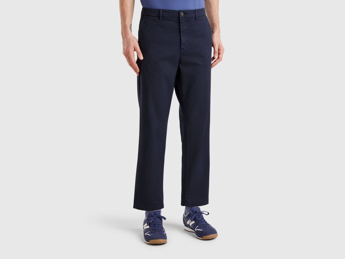 Benetton_Straight Fit Chinos_4UN4UF05H_016_02