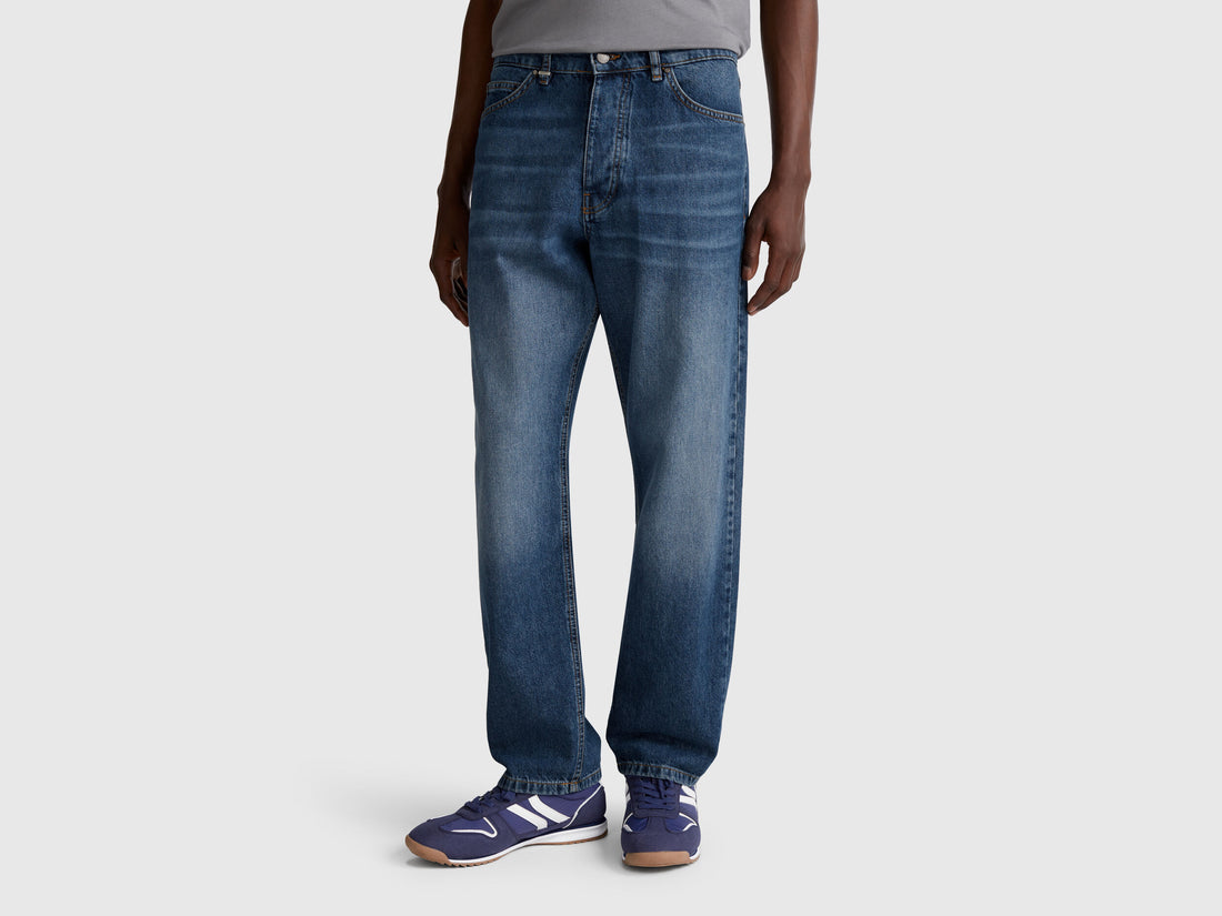 Benetton_Blue_Relaxed Fit Jeans_4VKEUE01D_901_02