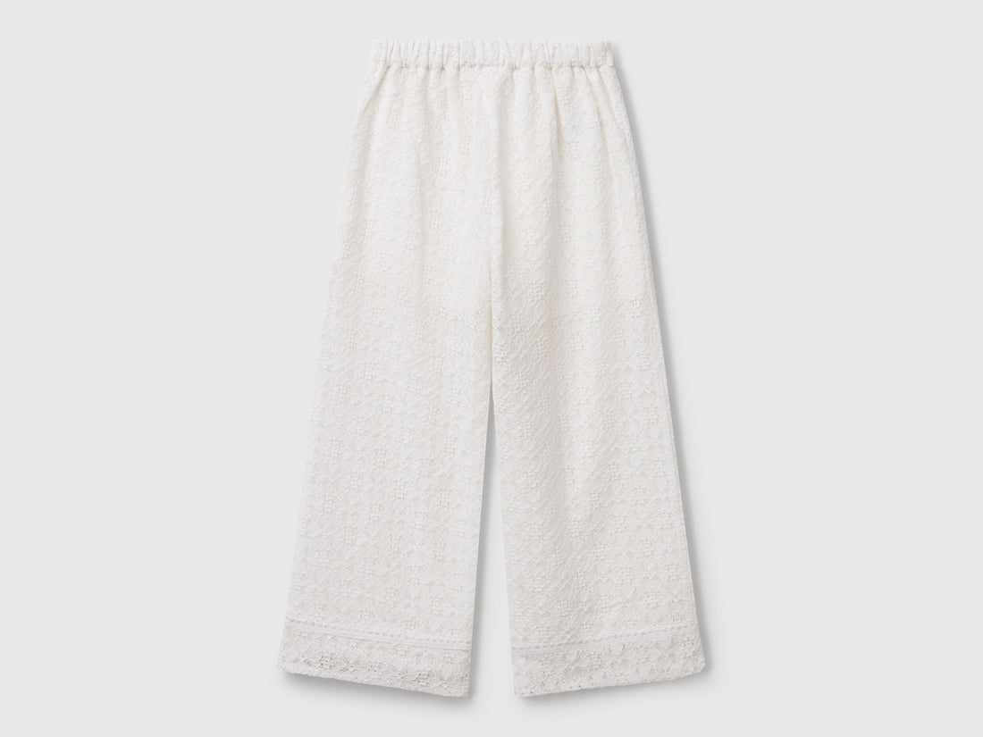 Benetton_Wide Leg Trousers in Lace_4WYWCF04E_901_02