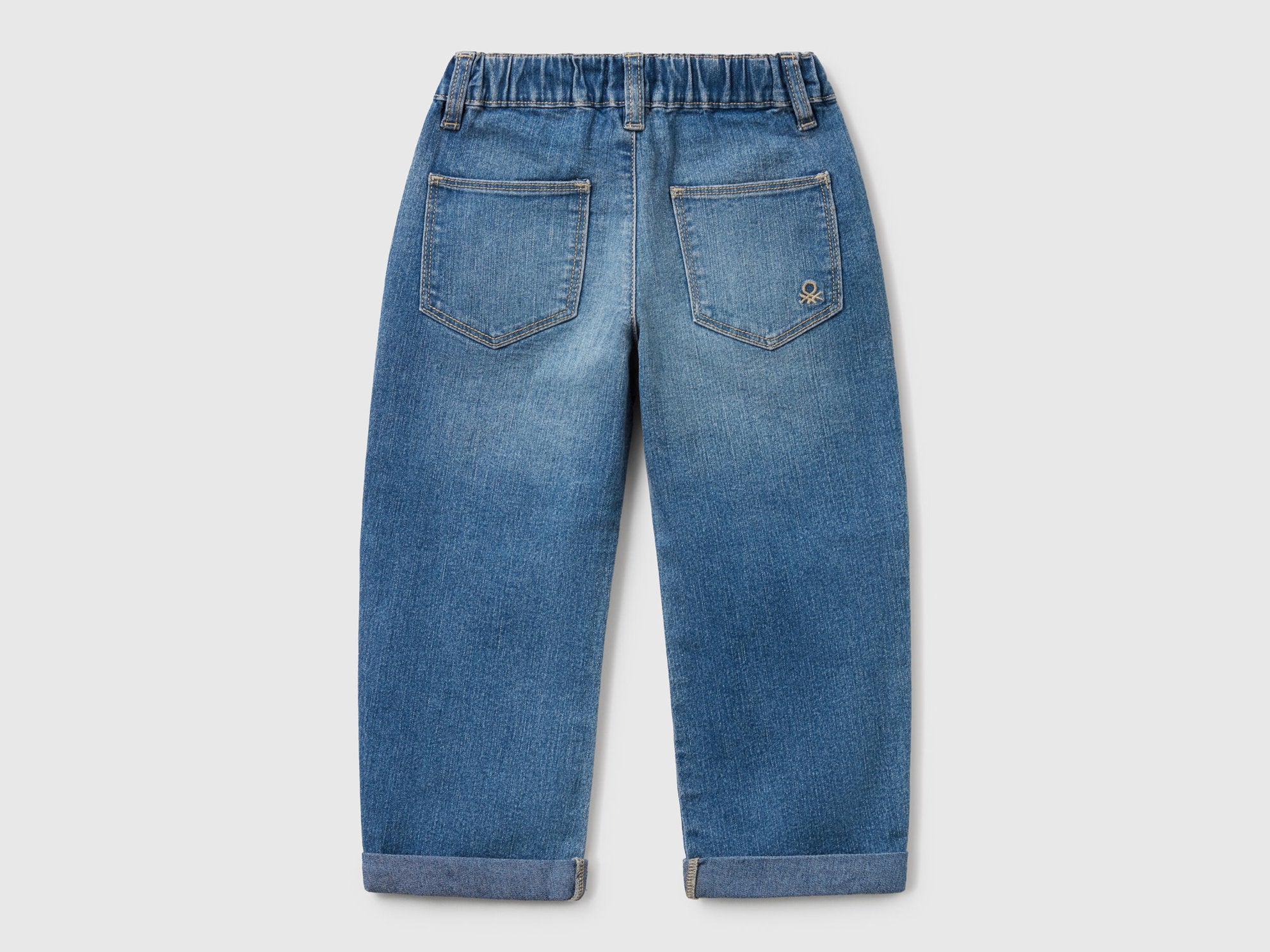 Benetton_Carrot Fit Jeans_4XA2GE012_901_02