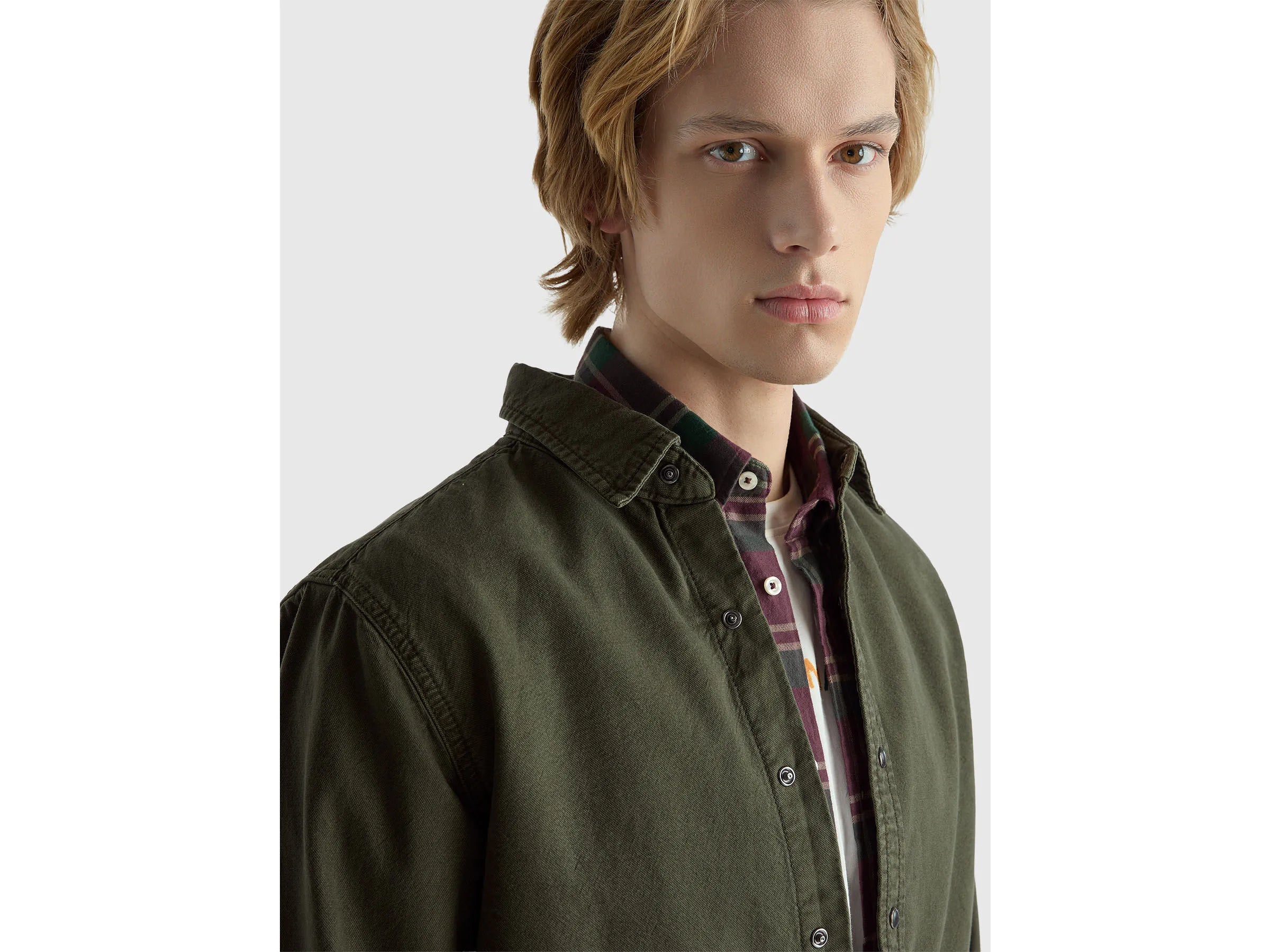 Benetton_Dark Gray_Slim Fit Shirt in 100% Cotton_500VUQ06H_87V_04