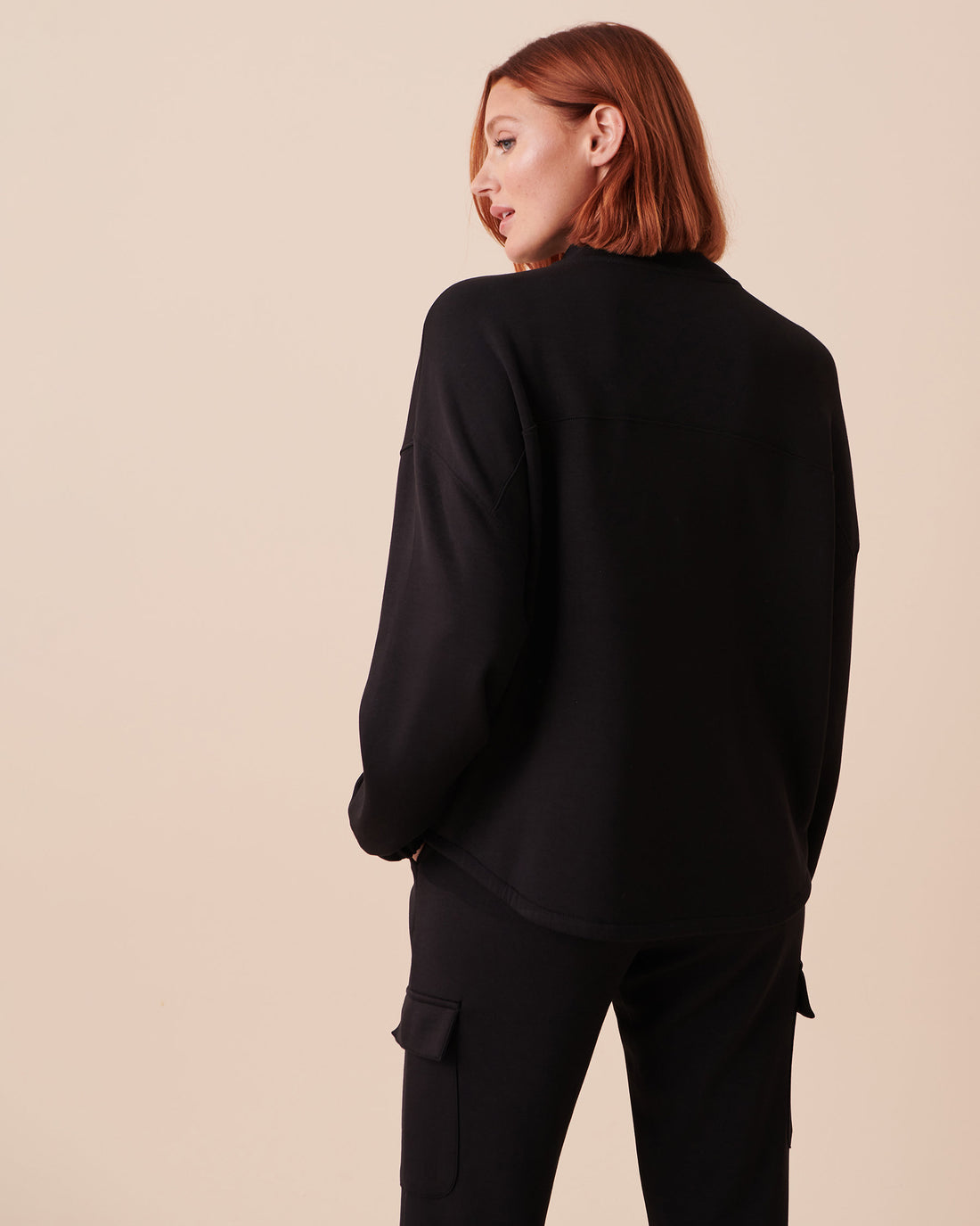 Interlock Long Sleeve Top Mock Neck_50100079_00001_02