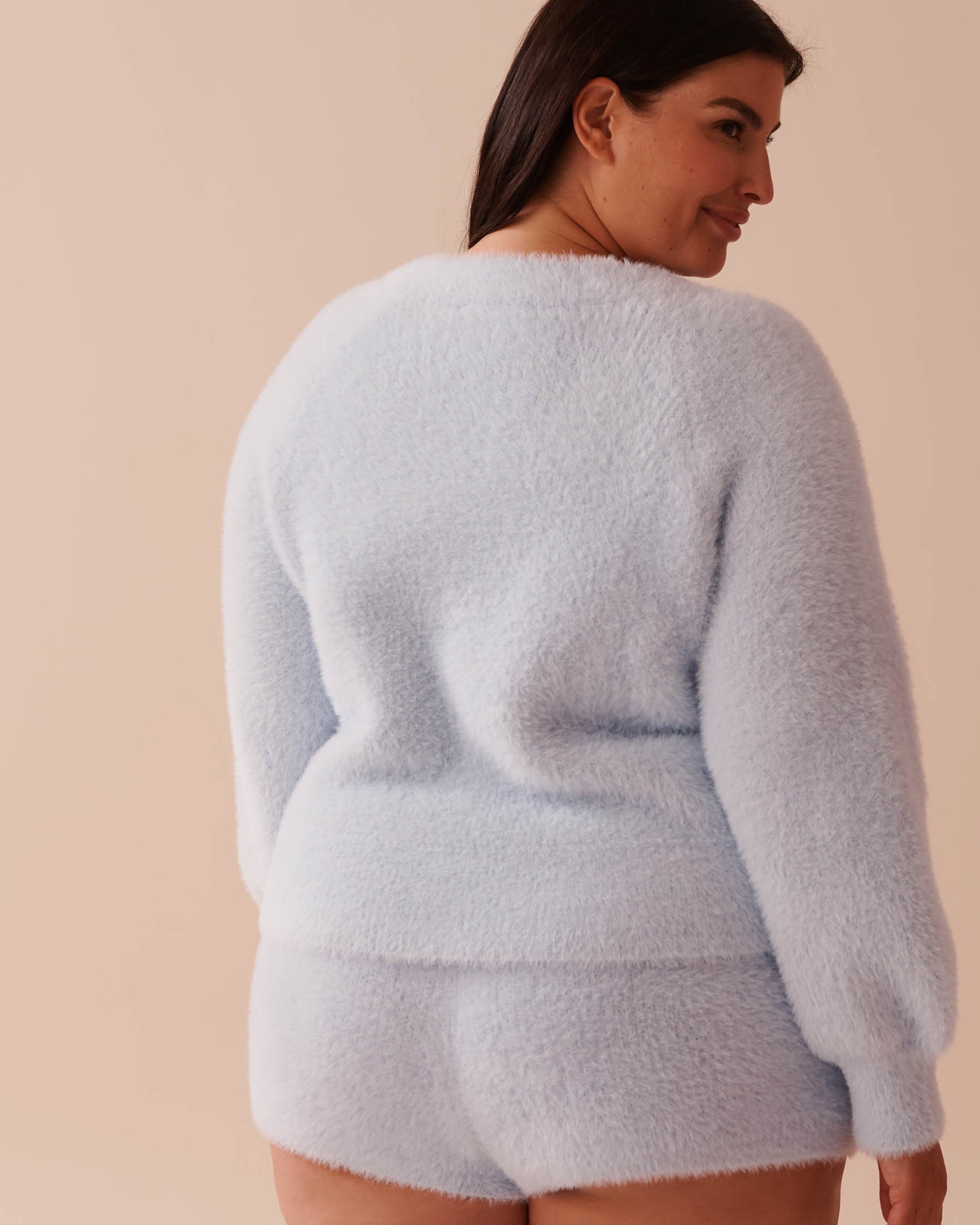 Fluffy Cardigan_50100097_40049_02