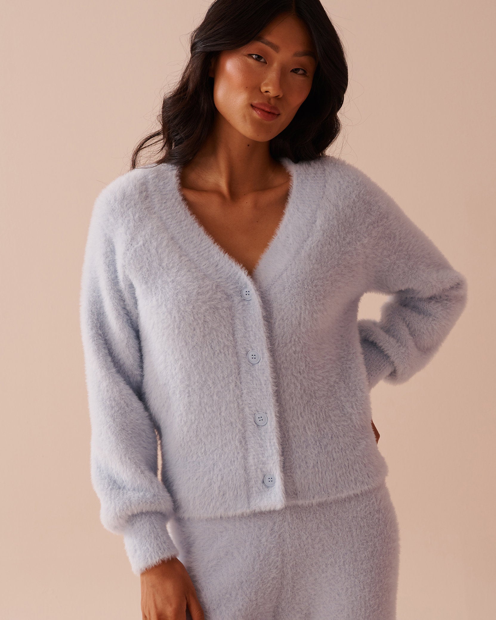 Fluffy Cardigan_50100097_40049_06