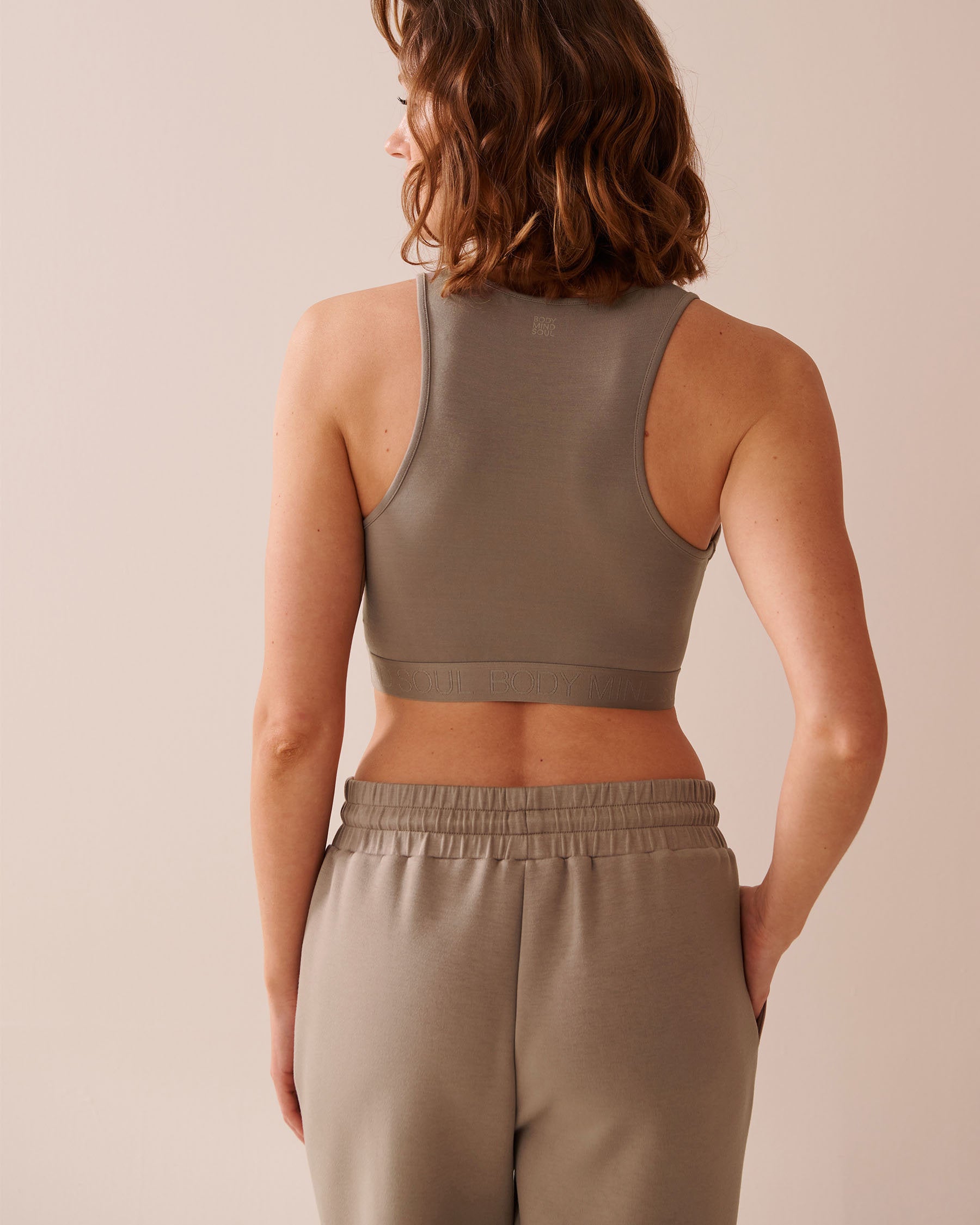 La Vie en Rose_Modal Crop Top_50100103_00011_03