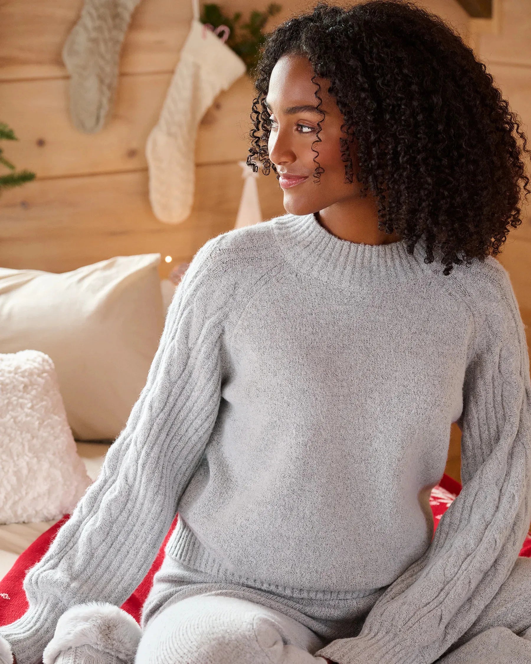 La Vie en Rose_Comfy Grey Mix_Cable Sleeve Knit Top_50100117_00007_01