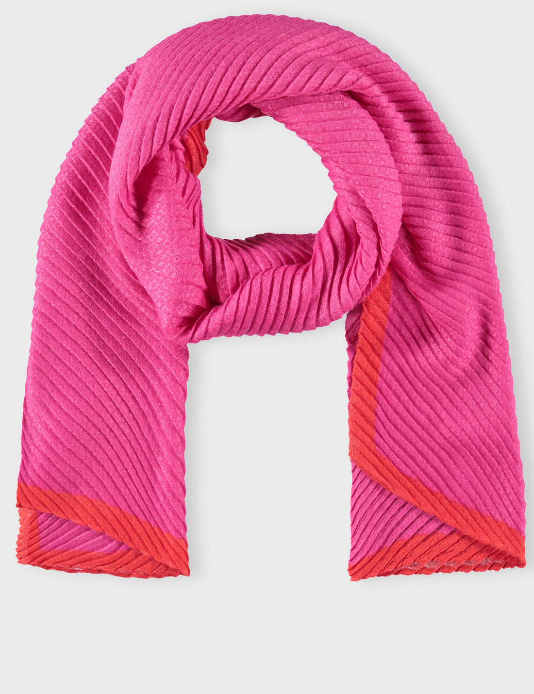 Gerry Weber_Soft Scarf in a Textured Look_501010-72010_3019_02