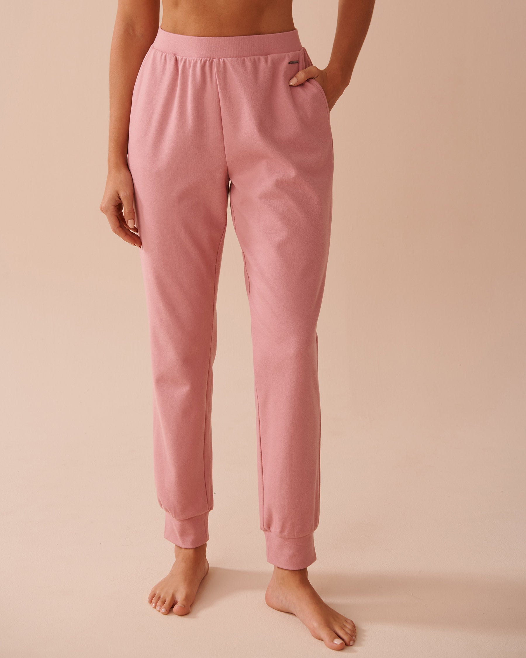 La Vie en Rose_Lightly Ribbed Jogger Pants_50200086_60077_01