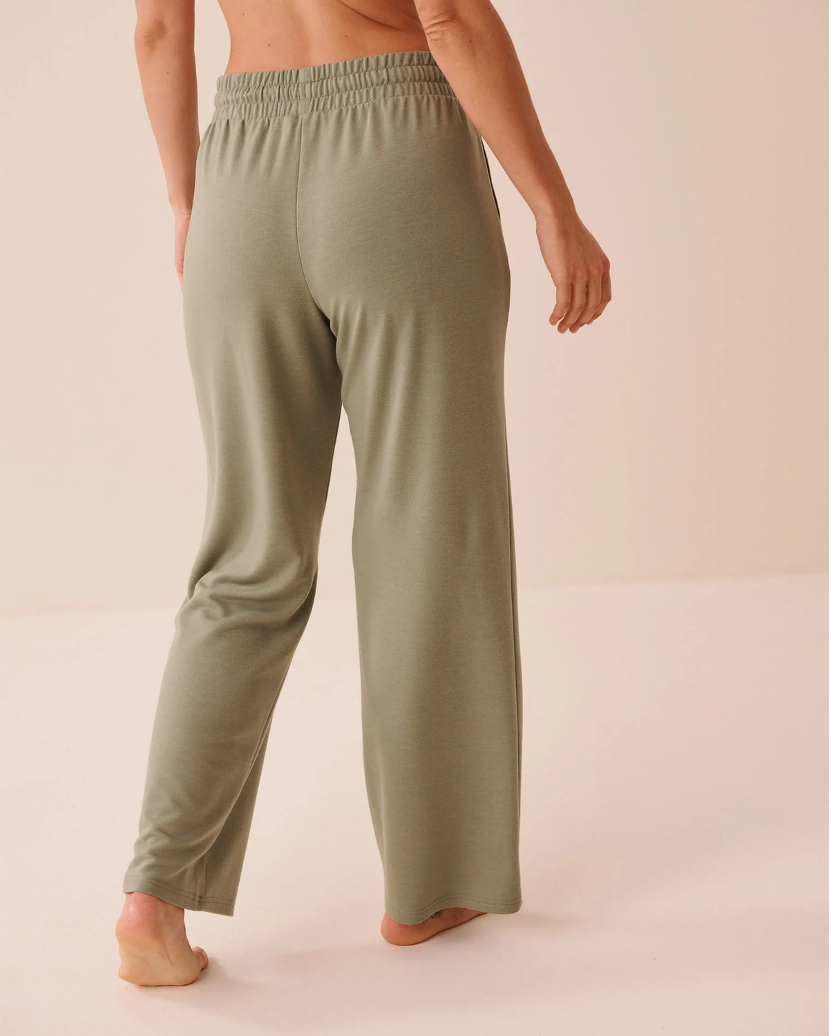 La Vie en Rose Shadow Women French Terry Pants SKU: 50200114_30016 Image 02