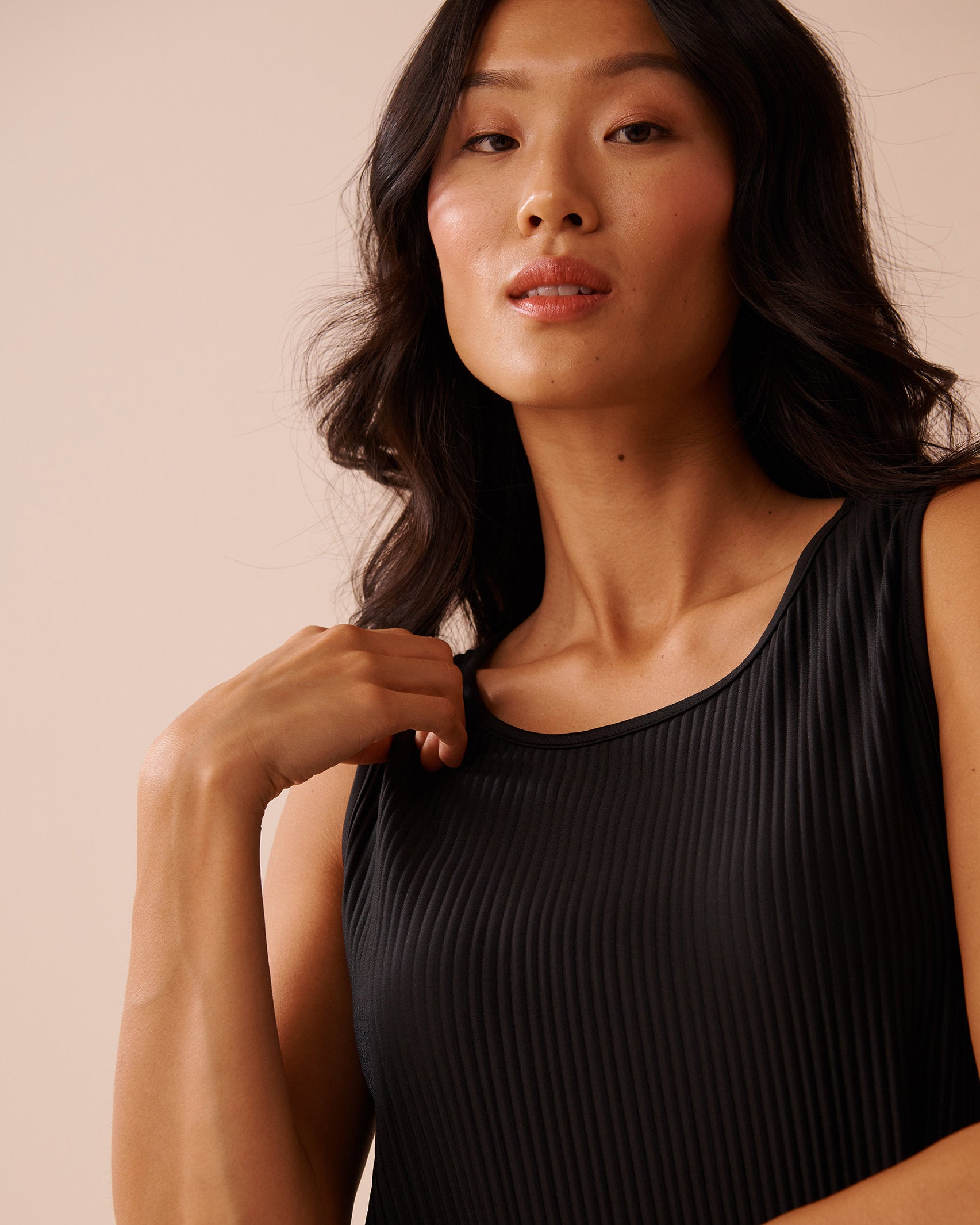 La Vie en Rose_Pleated Effect Long Sleeveless Dress_50400041_00001_06