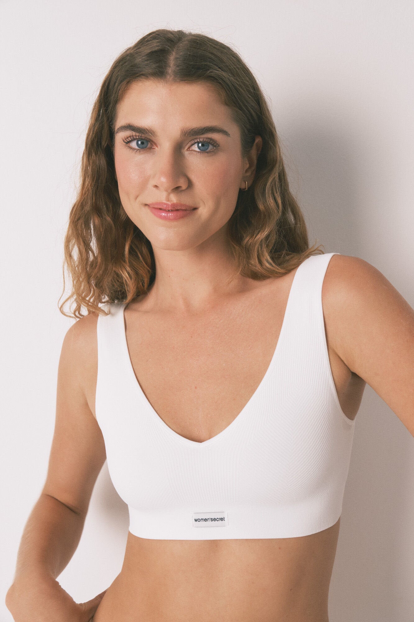 Women Secret_LOVELY Ivory Ribbed Seamless Top_5102001_96_04