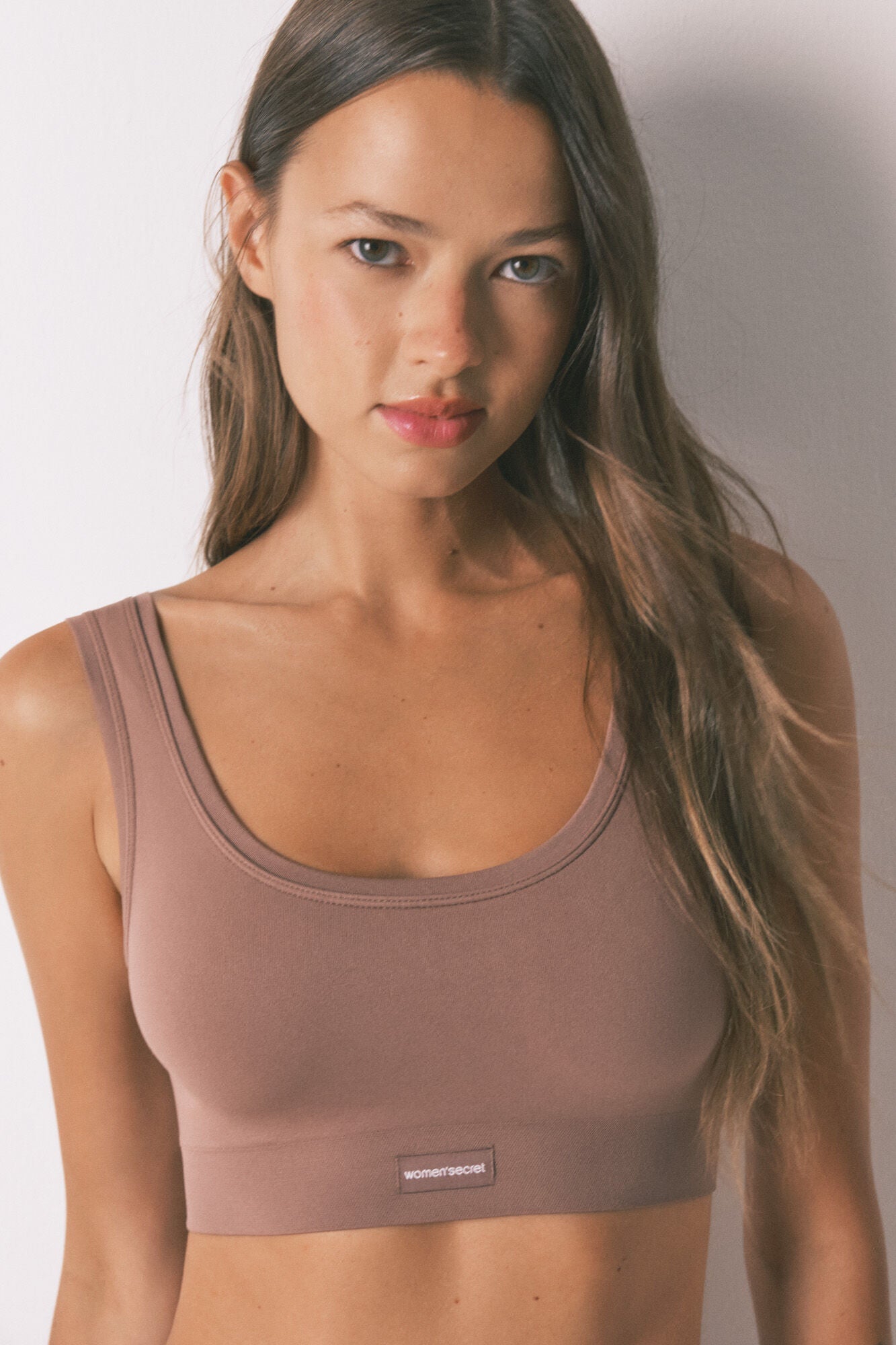 Women Secret_Medium Brown_LOVELY Seamless Reversible Top in Brown_5102009_31_03