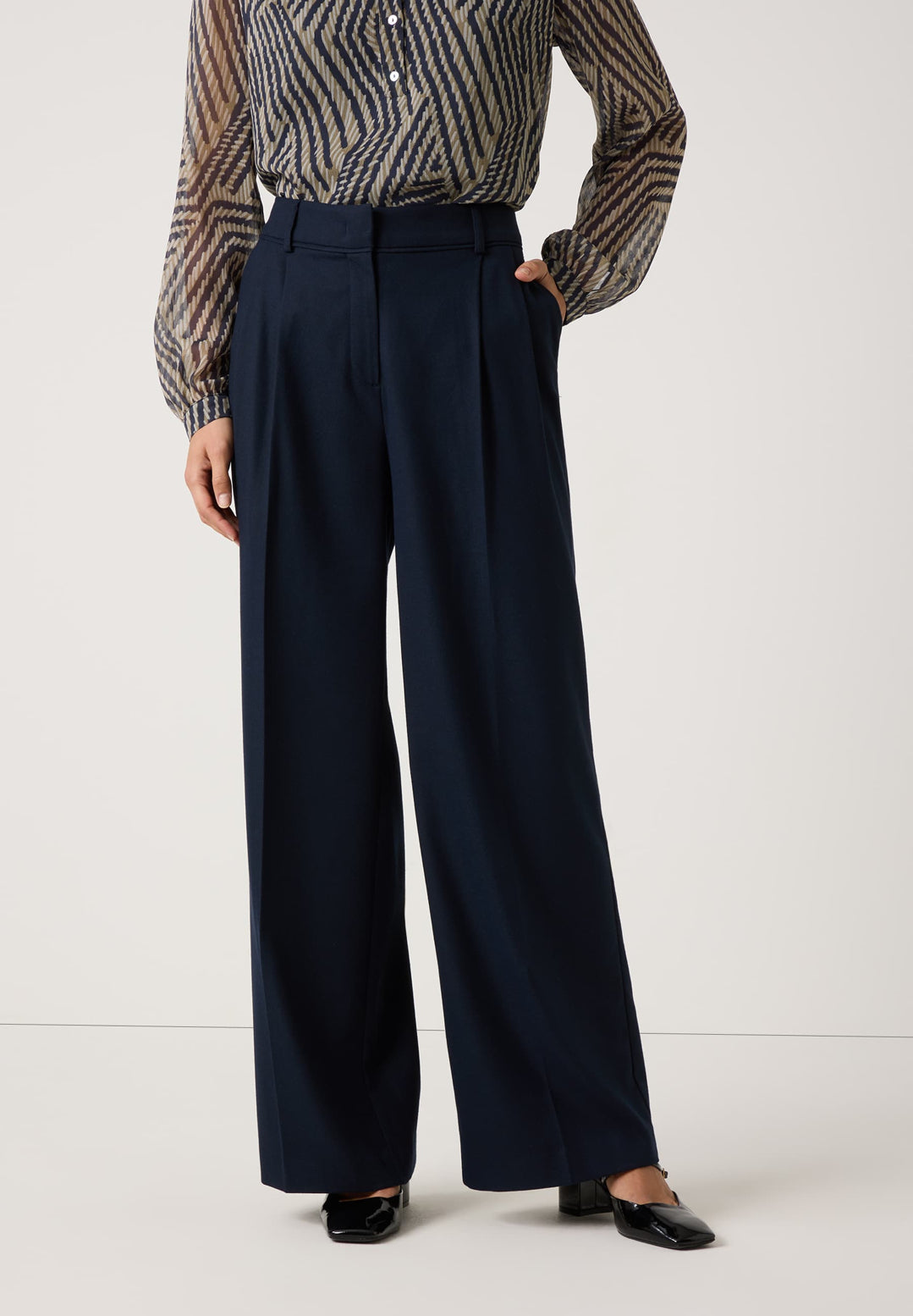 More & More_Marine_Marlene Trousers_51084051_0375_02