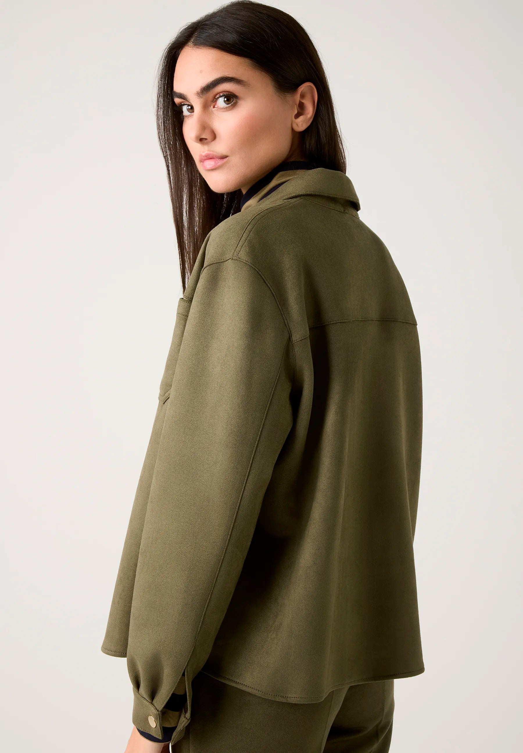 More & More_Olive Leaf_Suede-Look Shirt, Khaki_51092058_0660_04