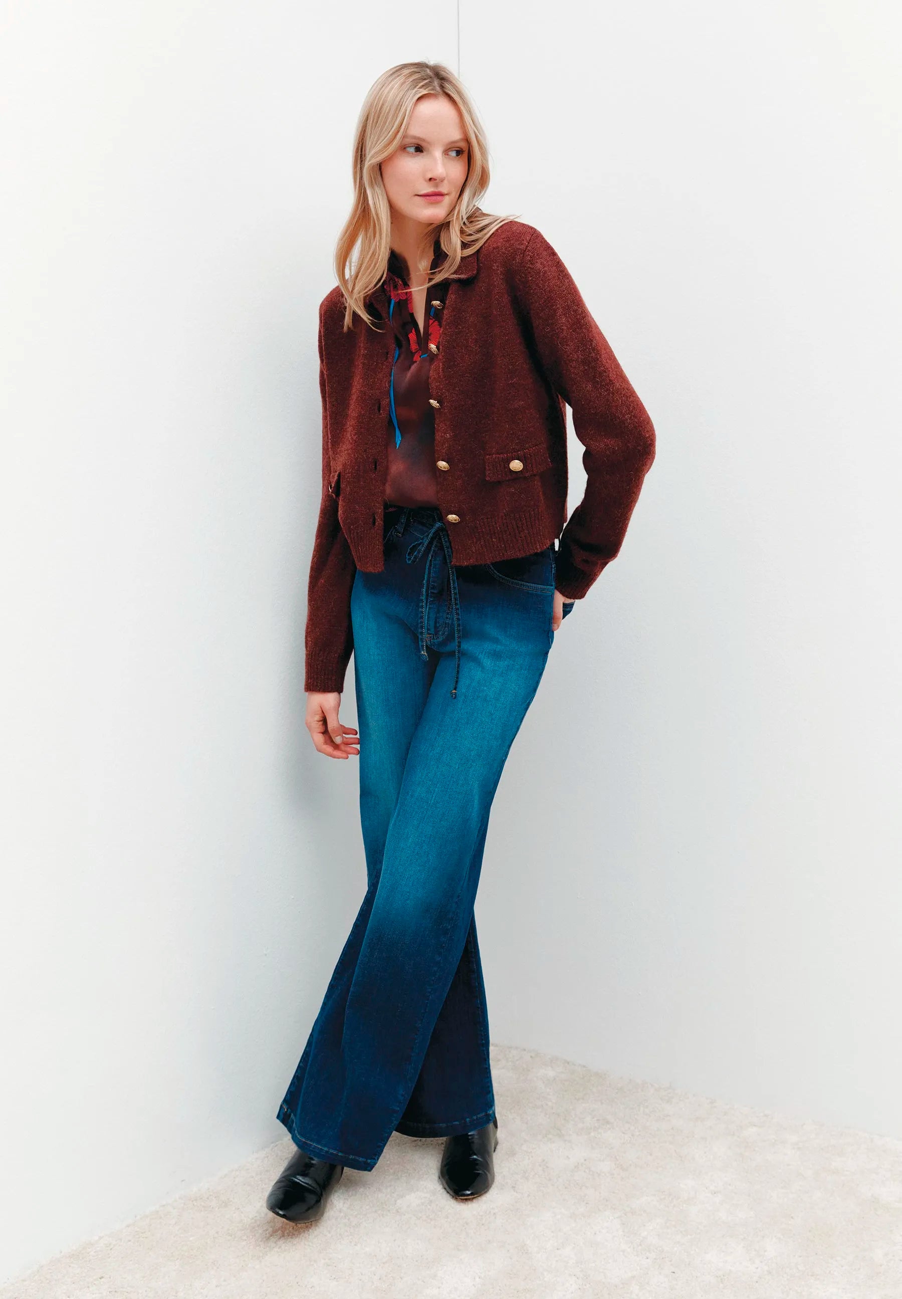 More & More_Raisin Brown_Cardigan with Decorative Buttons, Rust Brown_51101250_0284_01